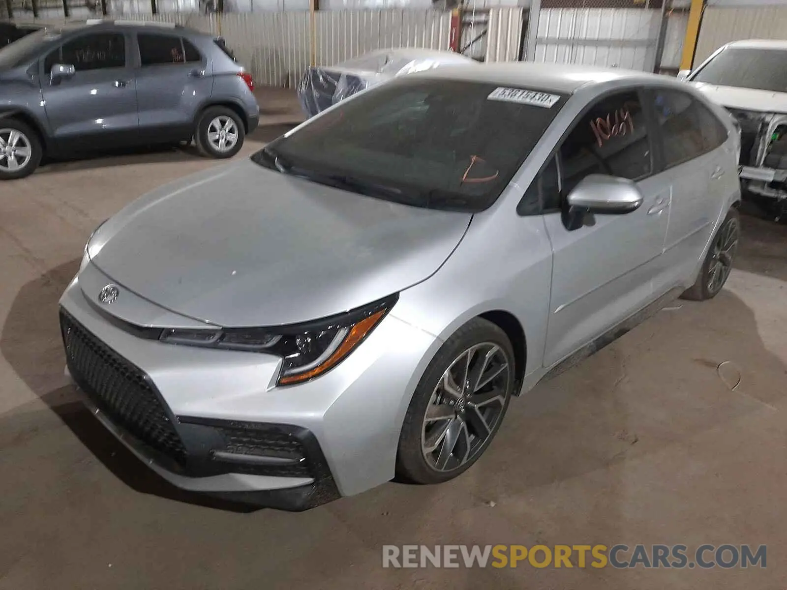 2 Photograph of a damaged car 5YFS4RCE0LP035530 TOYOTA COROLLA 2020
