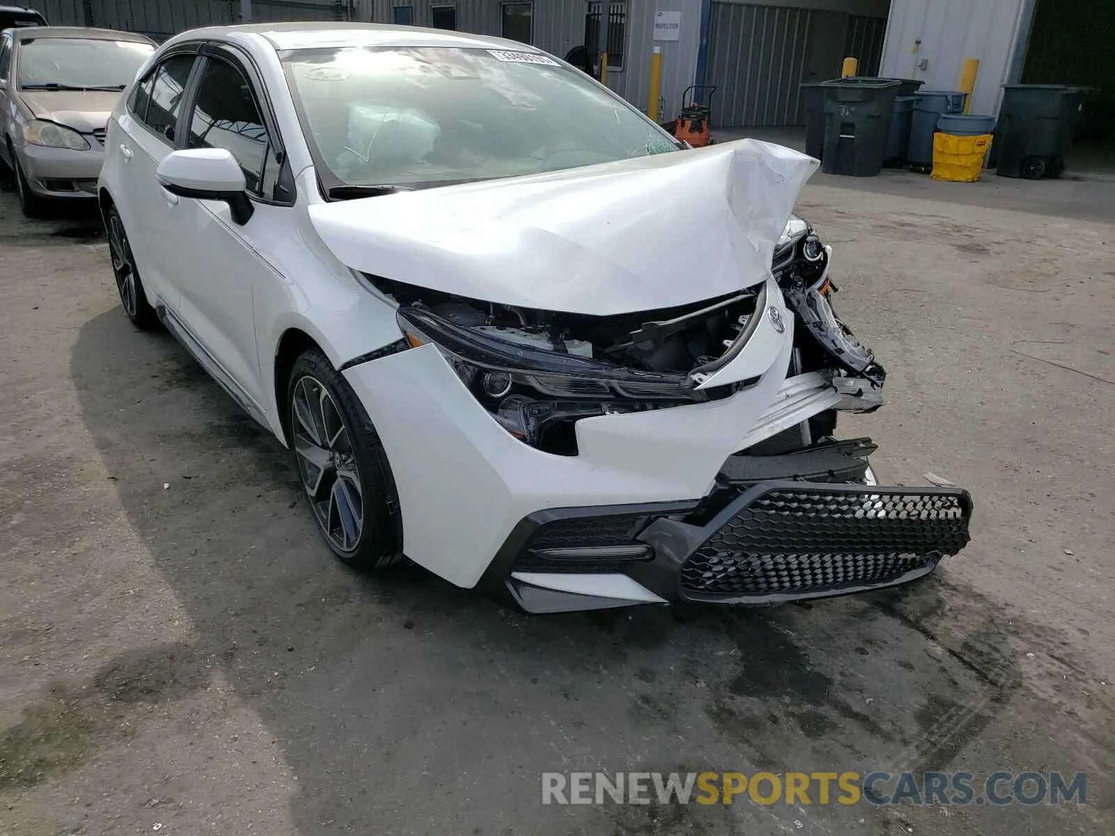 1 Photograph of a damaged car 5YFS4RCE0LP037388 TOYOTA COROLLA 2020