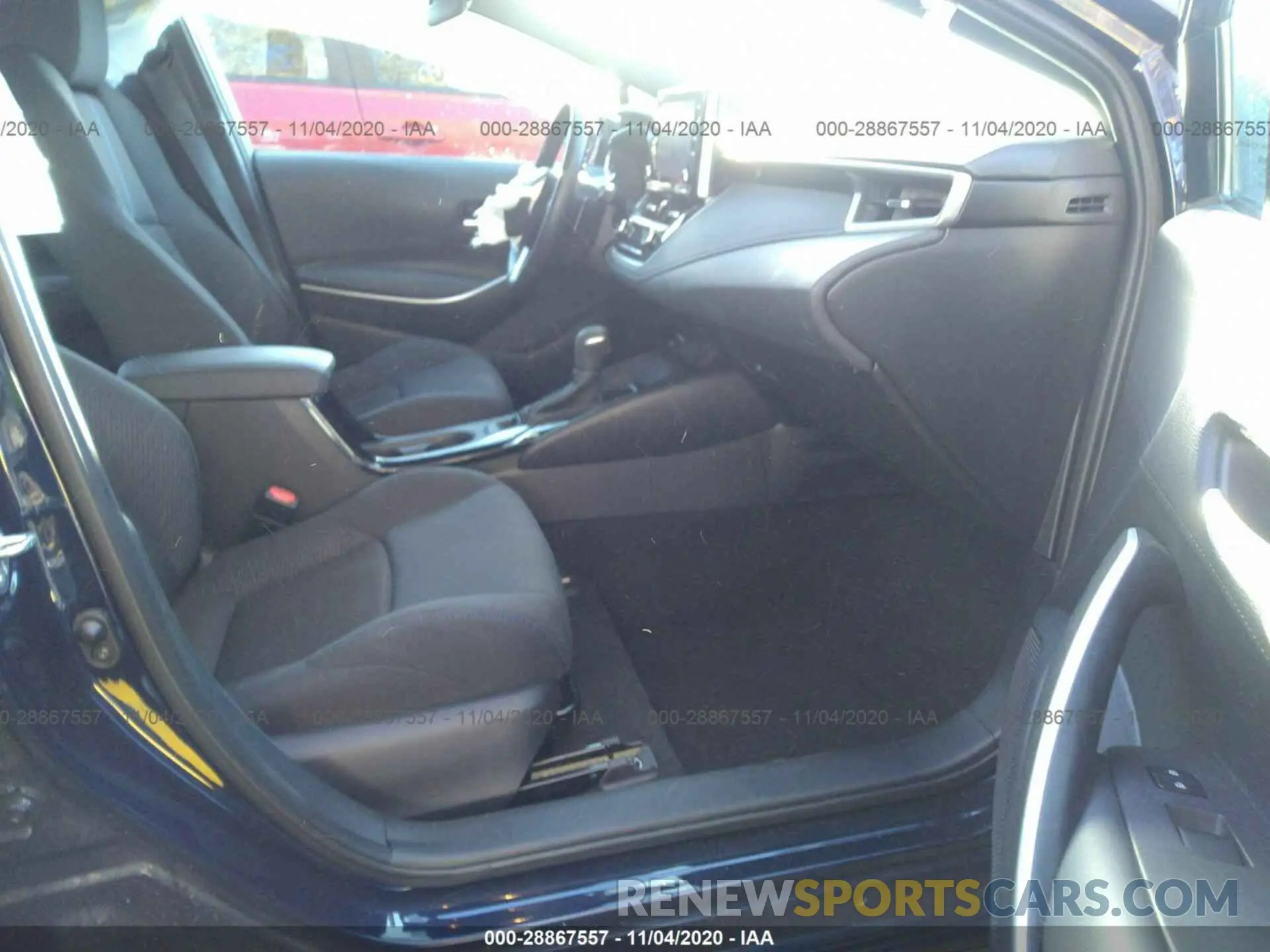 5 Photograph of a damaged car 5YFS4RCE1LP007252 TOYOTA COROLLA 2020