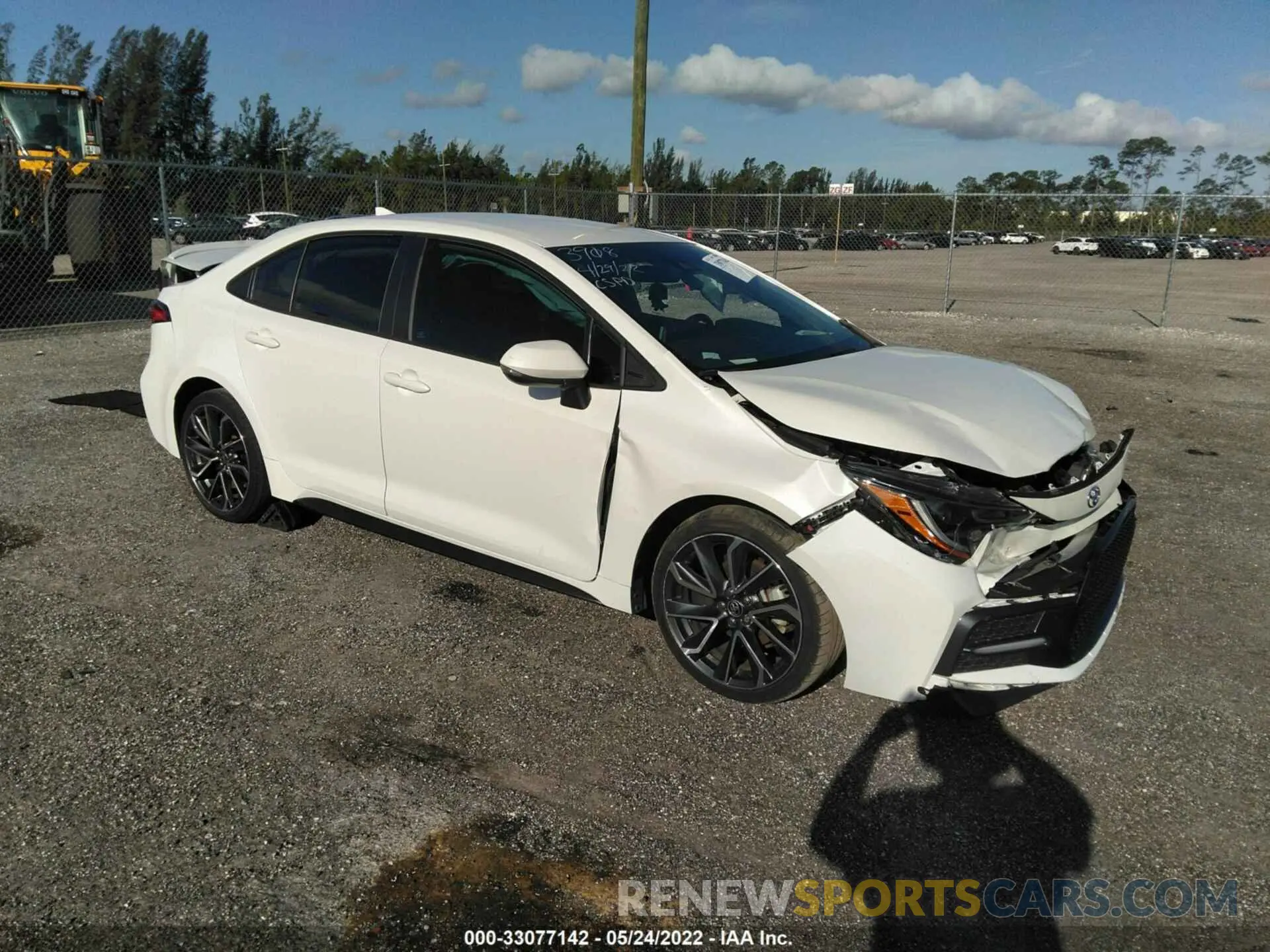 1 Photograph of a damaged car 5YFS4RCE1LP013908 TOYOTA COROLLA 2020