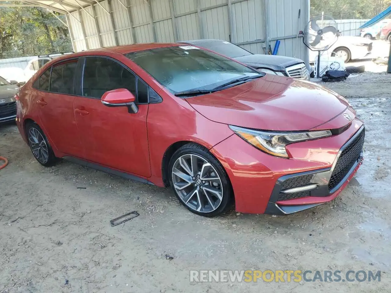 4 Photograph of a damaged car 5YFS4RCE1LP023497 TOYOTA COROLLA 2020