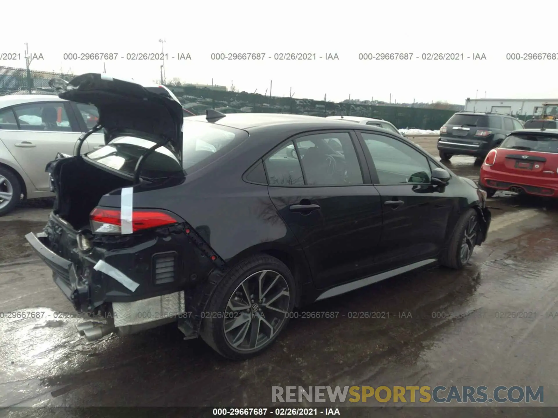 4 Photograph of a damaged car 5YFS4RCE1LP025492 TOYOTA COROLLA 2020