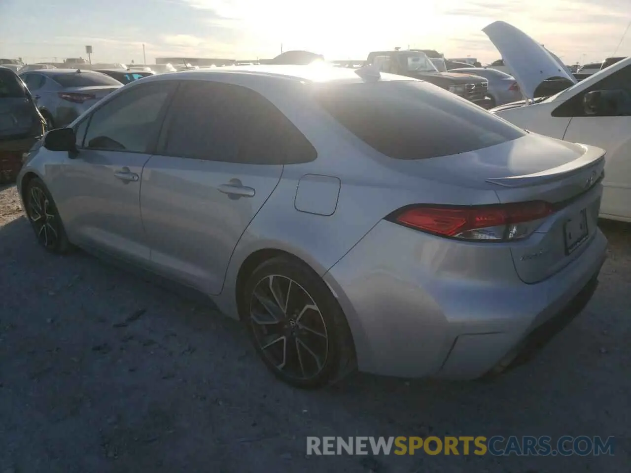 2 Фотография поврежденного автомобиля 5YFS4RCE2LP016042 TOYOTA COROLLA 2020