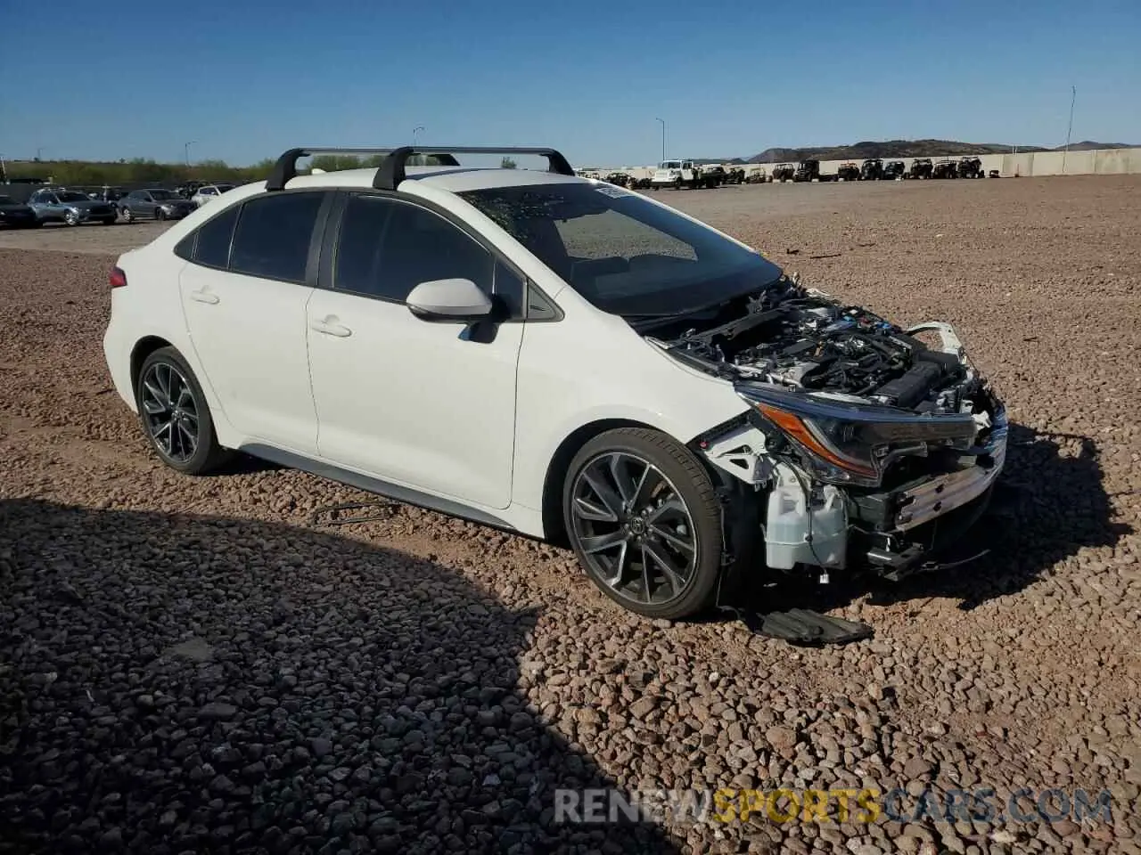 4 Photograph of a damaged car 5YFS4RCE2LP040132 TOYOTA COROLLA 2020