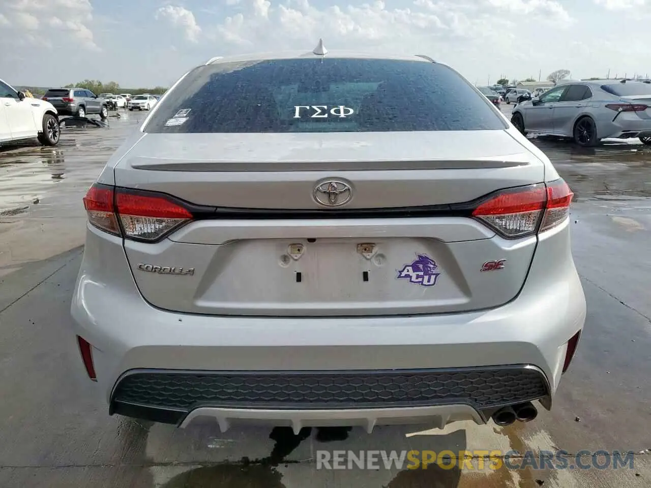 6 Photograph of a damaged car 5YFS4RCE2LP052586 TOYOTA COROLLA 2020