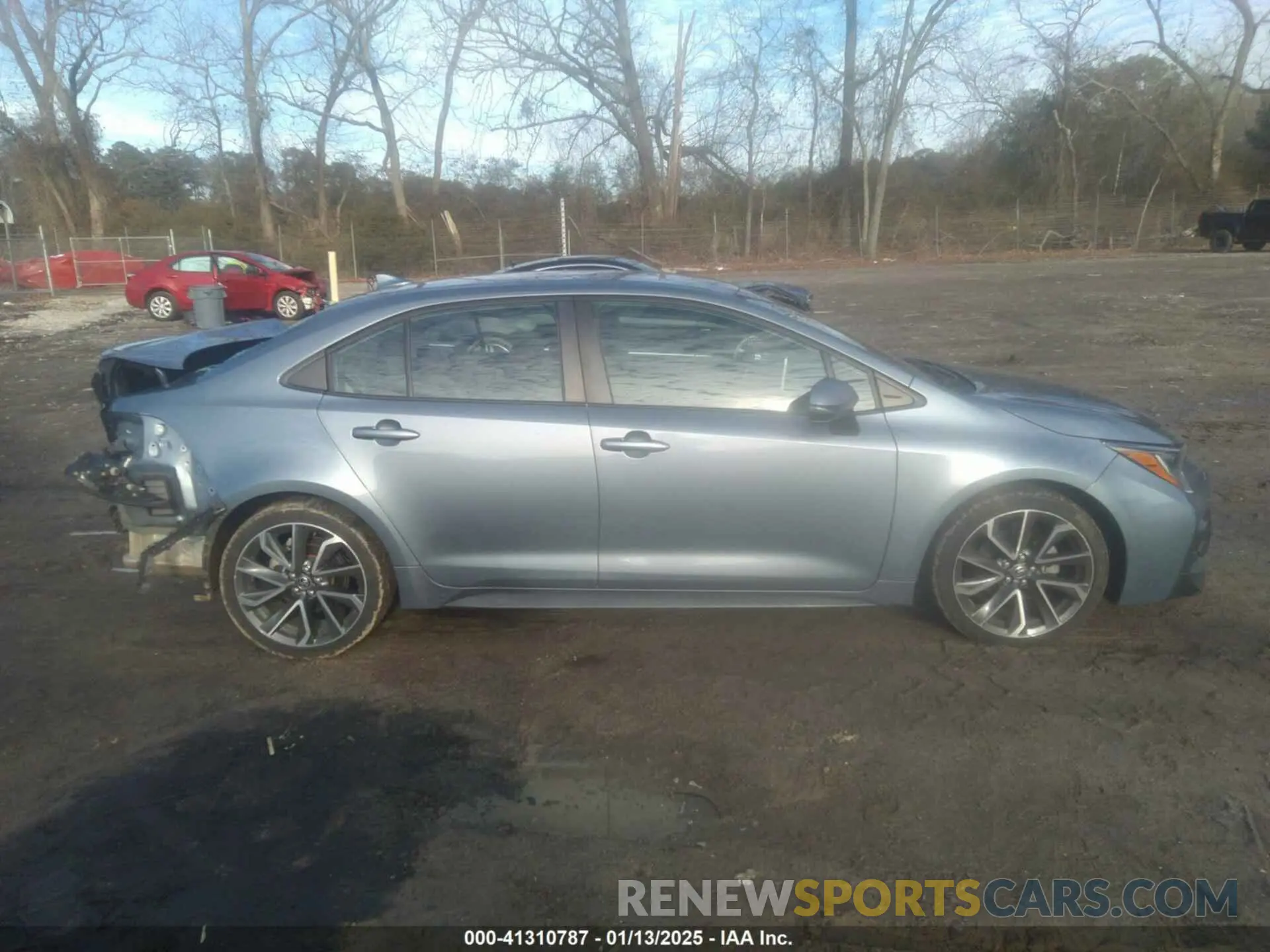 13 Photograph of a damaged car 5YFS4RCE3LP024568 TOYOTA COROLLA 2020