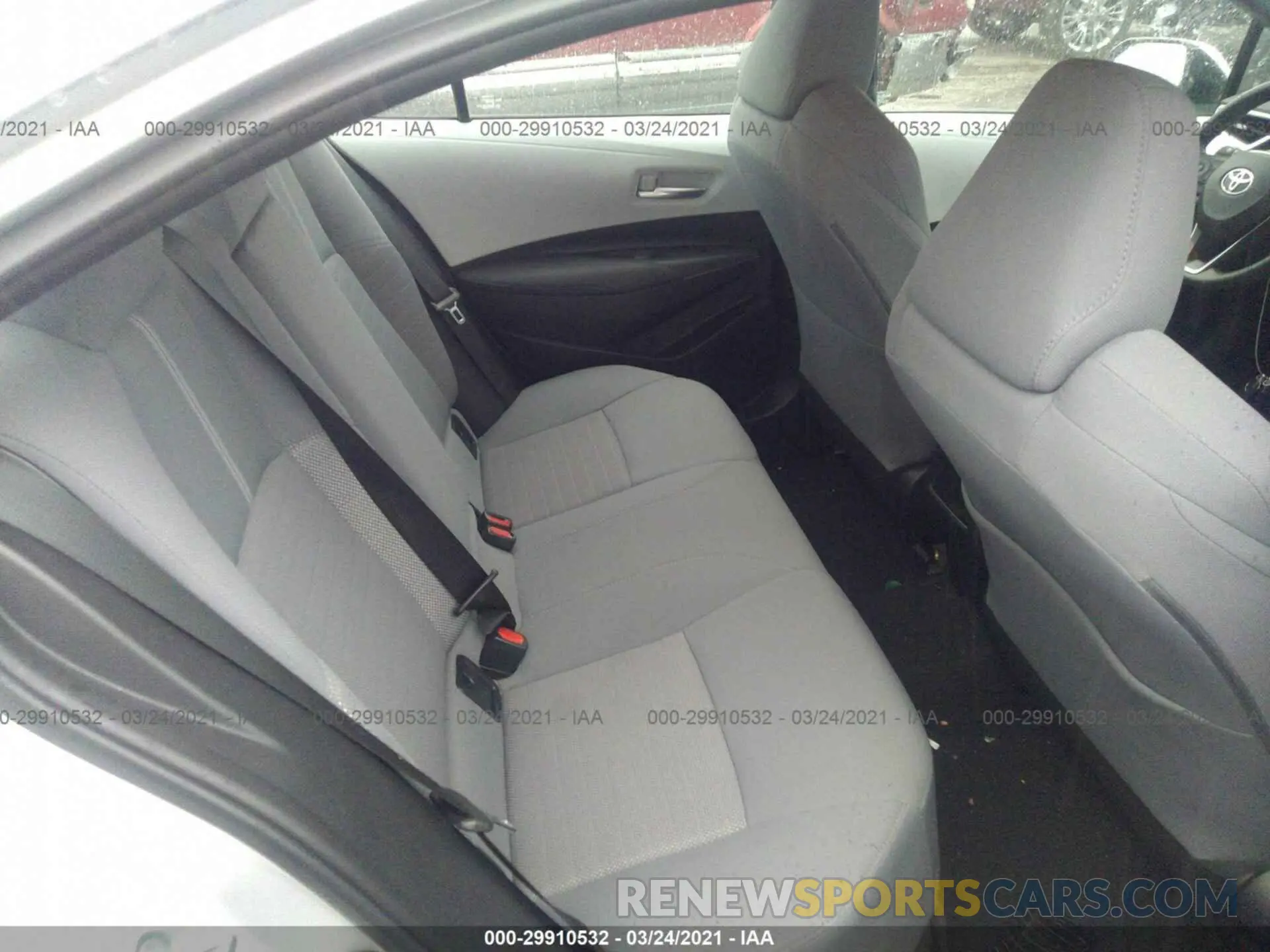 8 Photograph of a damaged car 5YFS4RCE3LP026966 TOYOTA COROLLA 2020