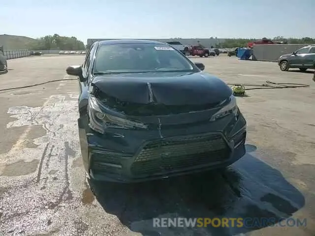 13 Photograph of a damaged car 5YFS4RCE3LP047462 TOYOTA COROLLA 2020
