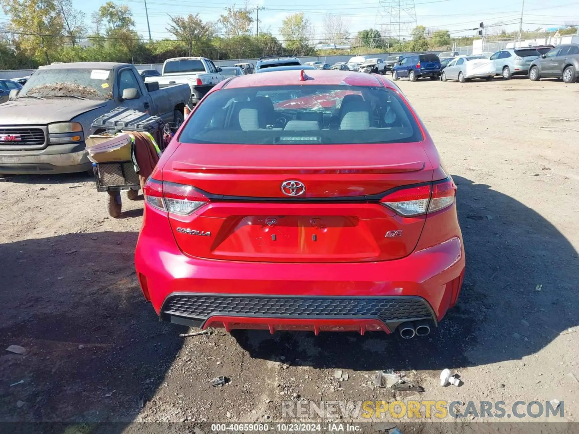 17 Photograph of a damaged car 5YFS4RCE4LP042304 TOYOTA COROLLA 2020