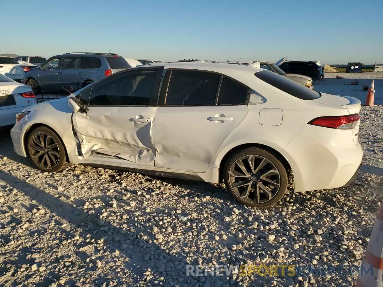 2 Фотография поврежденного автомобиля 5YFS4RCE4LP047082 TOYOTA COROLLA 2020