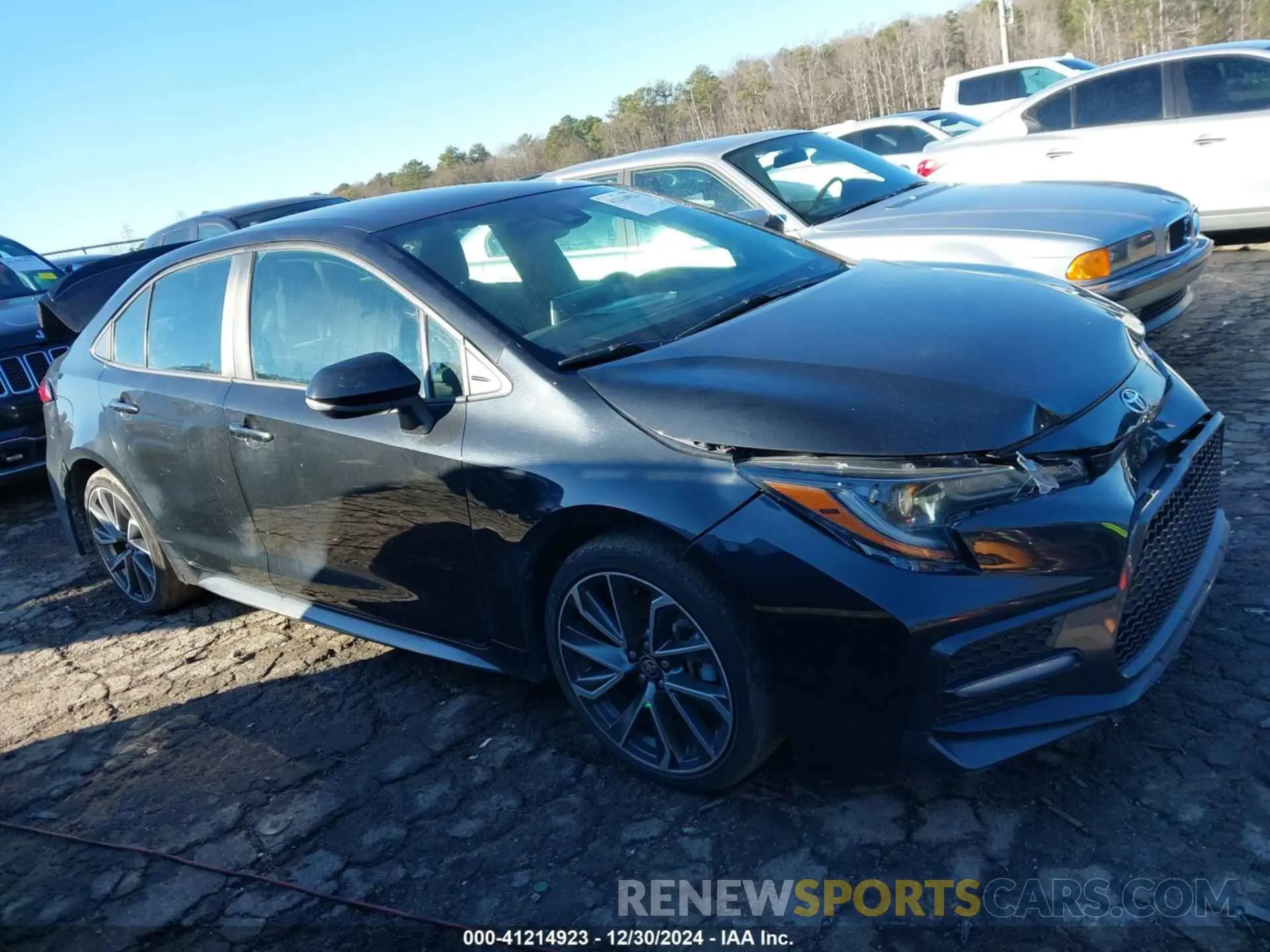 13 Photograph of a damaged car 5YFS4RCE4LP054436 TOYOTA COROLLA 2020