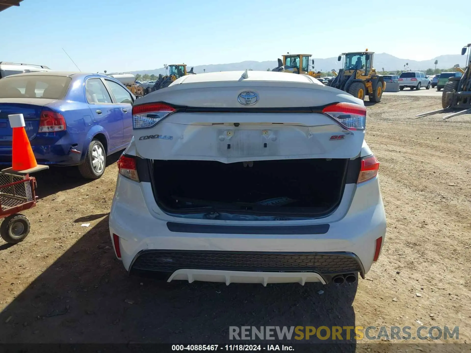 16 Photograph of a damaged car 5YFS4RCE4LP055120 TOYOTA COROLLA 2020