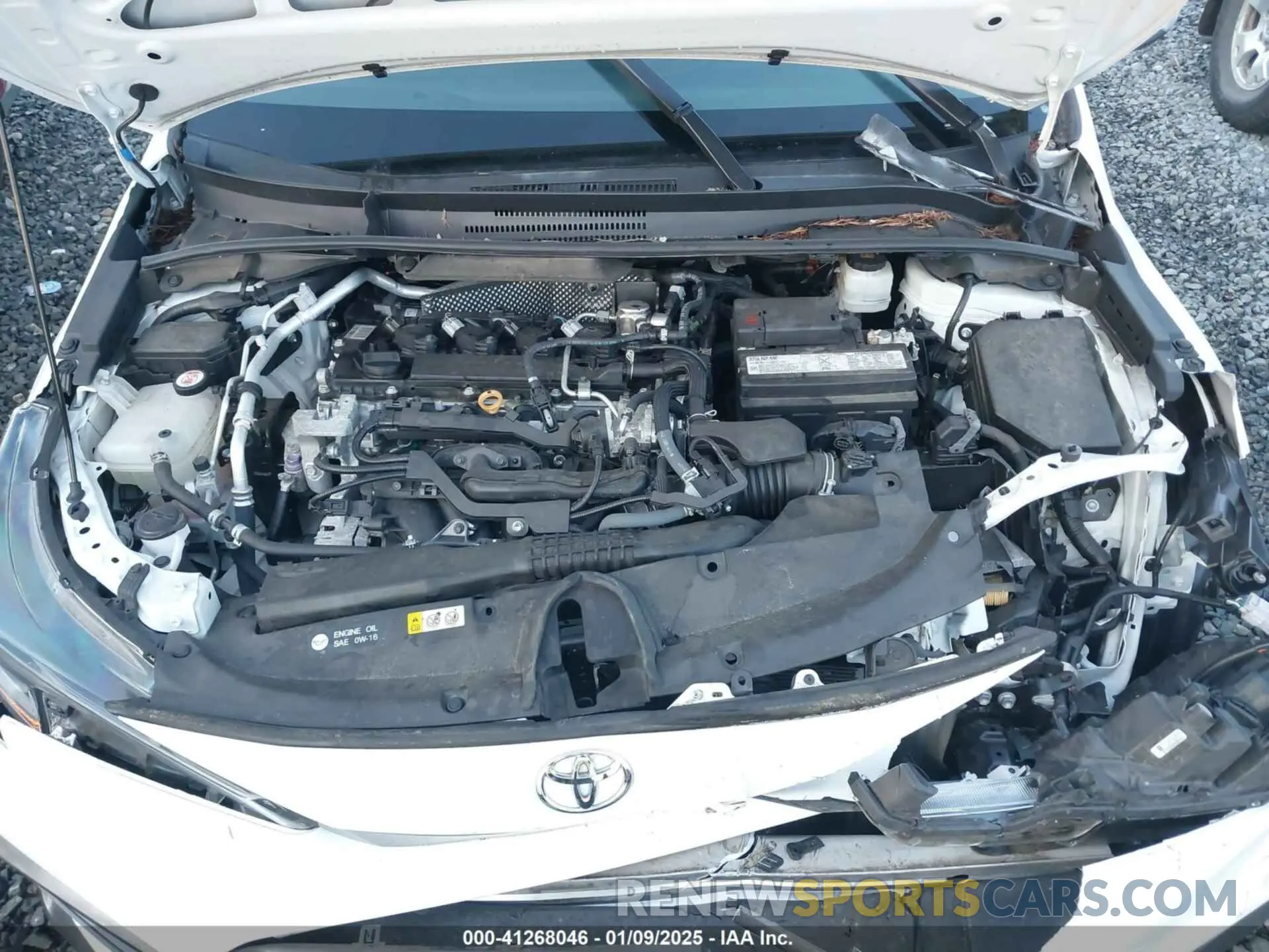 10 Photograph of a damaged car 5YFS4RCE5LP011501 TOYOTA COROLLA 2020