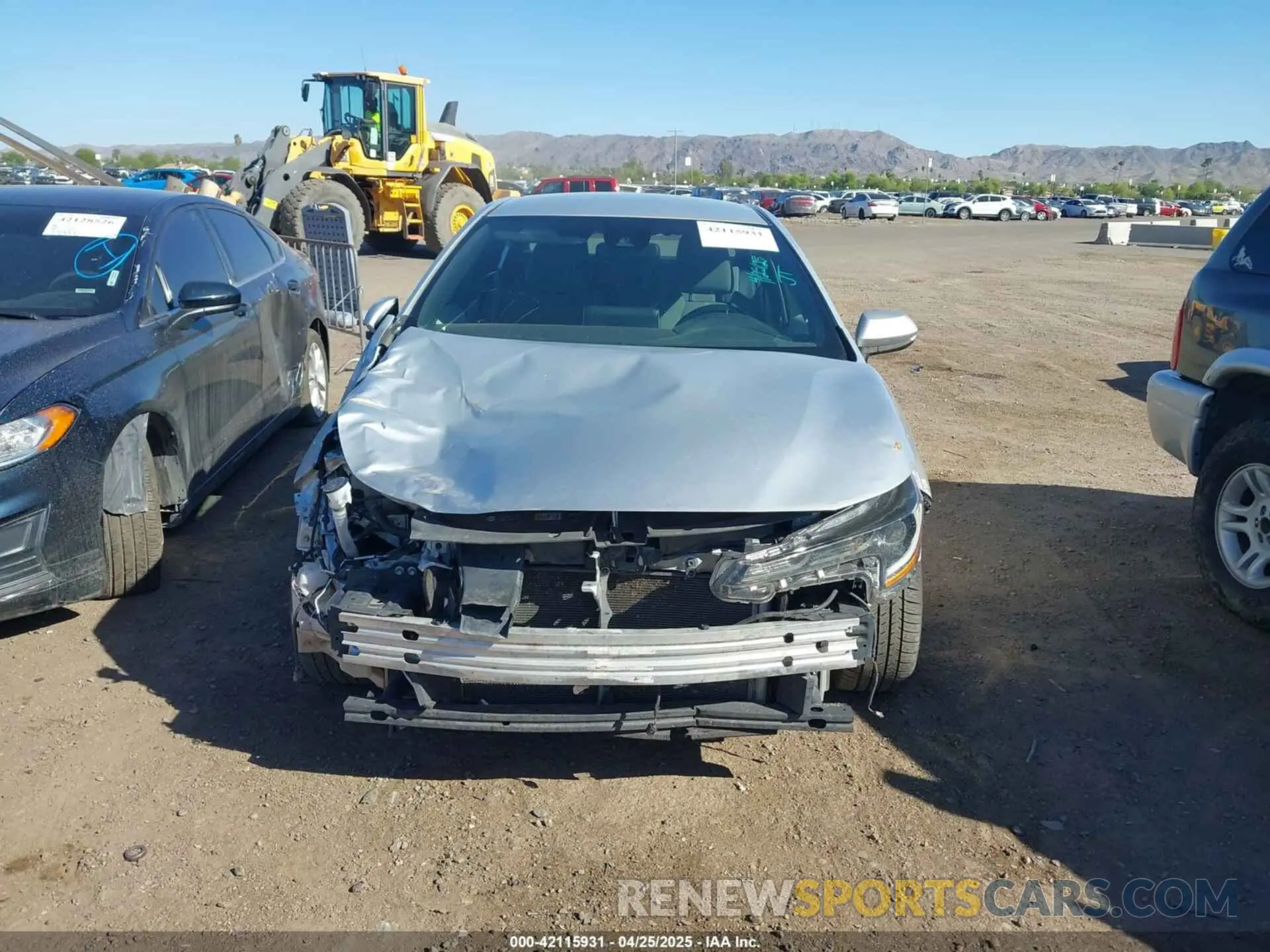6 Photograph of a damaged car 5YFS4RCE5LP016441 TOYOTA COROLLA 2020