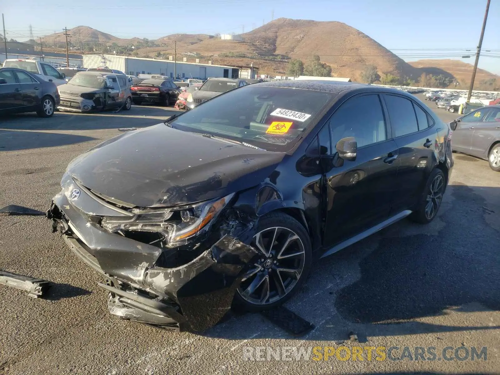 2 Photograph of a damaged car 5YFS4RCE5LP016813 TOYOTA COROLLA 2020