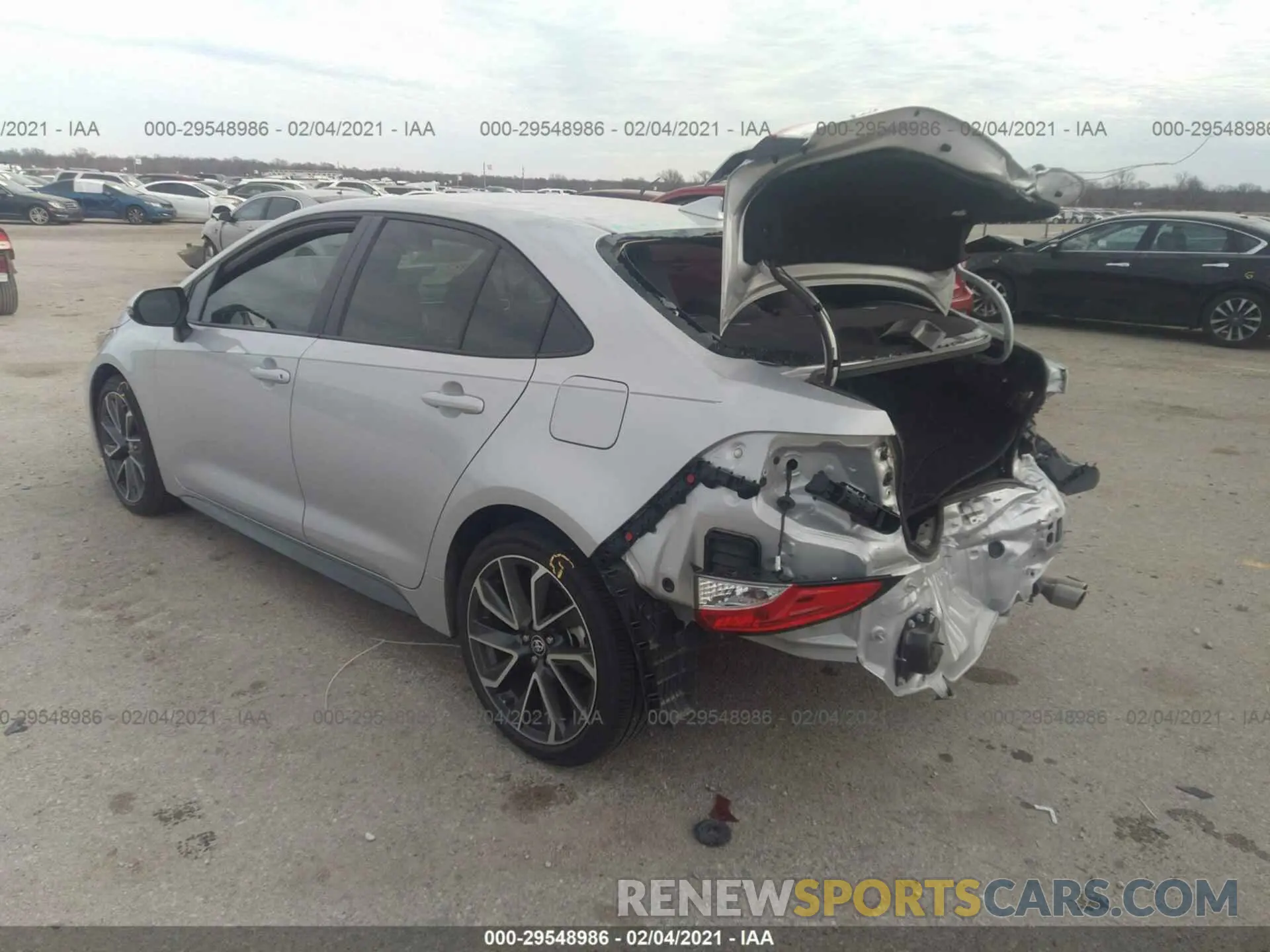 3 Photograph of a damaged car 5YFS4RCE5LP022966 TOYOTA COROLLA 2020
