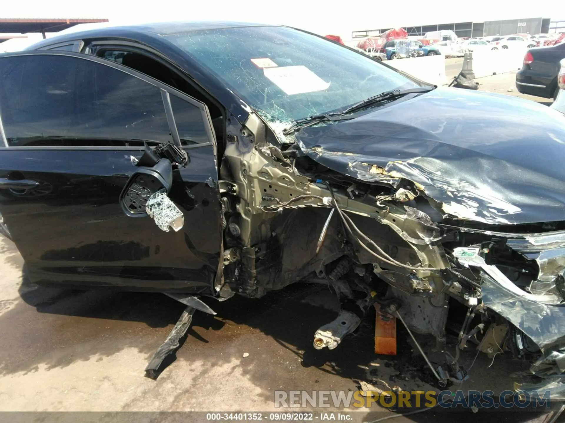 6 Photograph of a damaged car 5YFS4RCE5LP041906 TOYOTA COROLLA 2020
