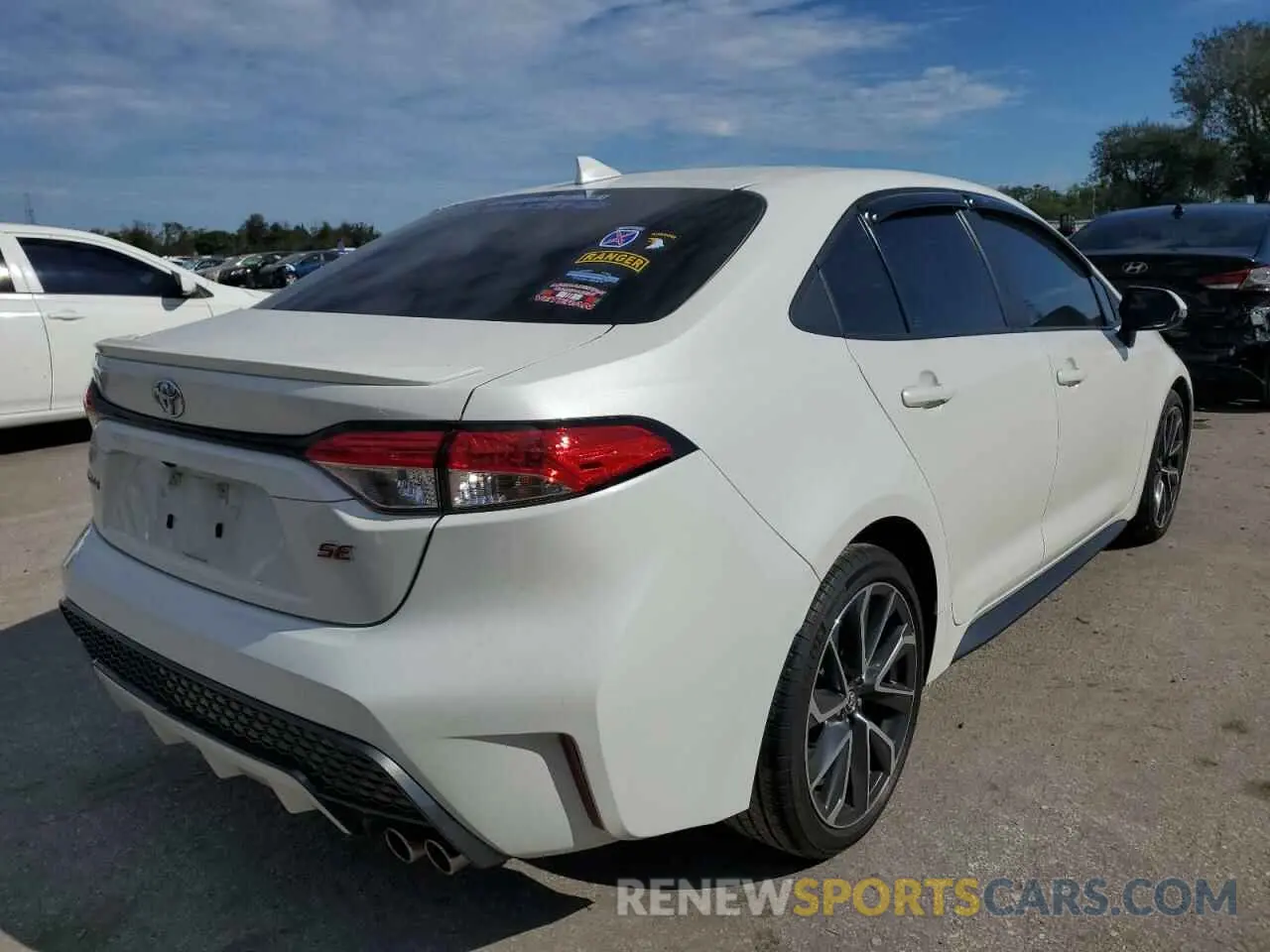 3 Фотография поврежденного автомобиля 5YFS4RCE5LP053036 TOYOTA COROLLA 2020