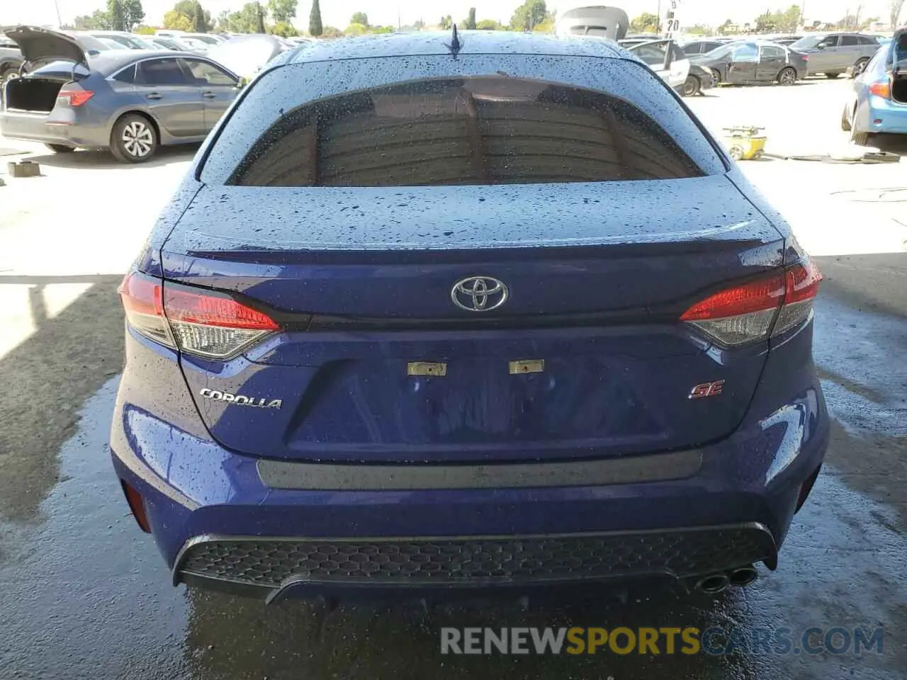 6 Photograph of a damaged car 5YFS4RCE5LP053585 TOYOTA COROLLA 2020