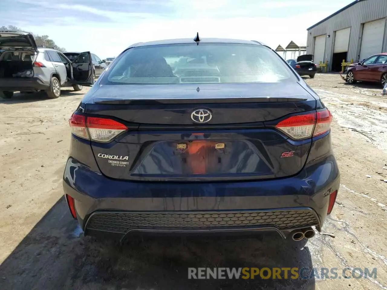 6 Photograph of a damaged car 5YFS4RCE6LP002712 TOYOTA COROLLA 2020