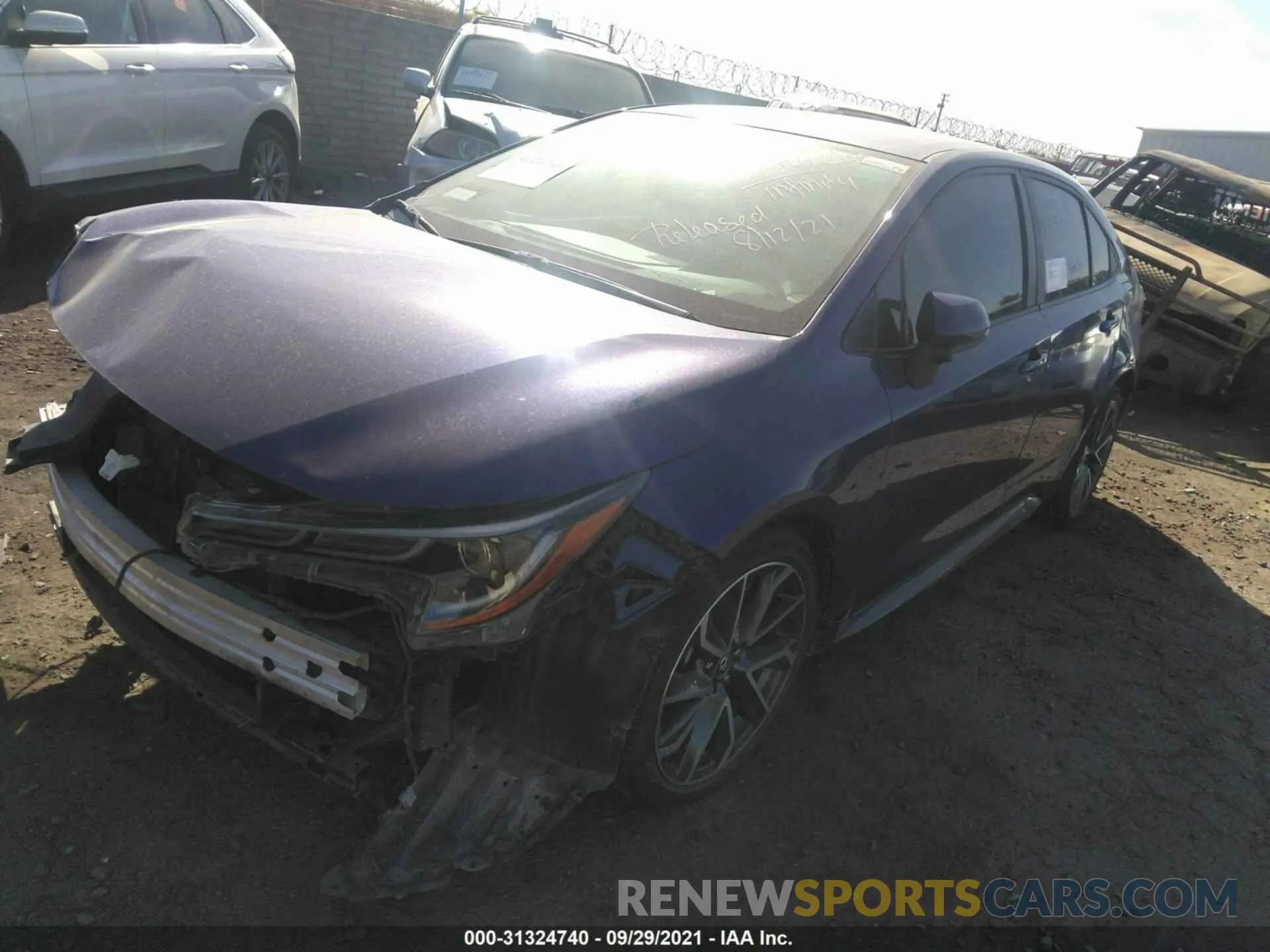 2 Photograph of a damaged car 5YFS4RCE6LP015086 TOYOTA COROLLA 2020