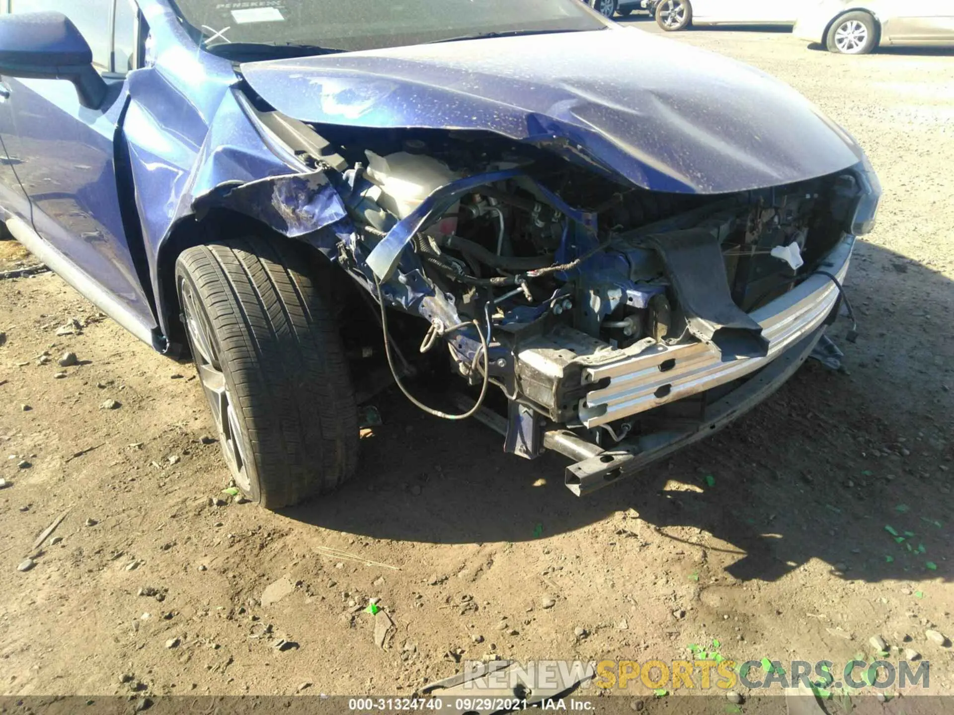 6 Photograph of a damaged car 5YFS4RCE6LP015086 TOYOTA COROLLA 2020
