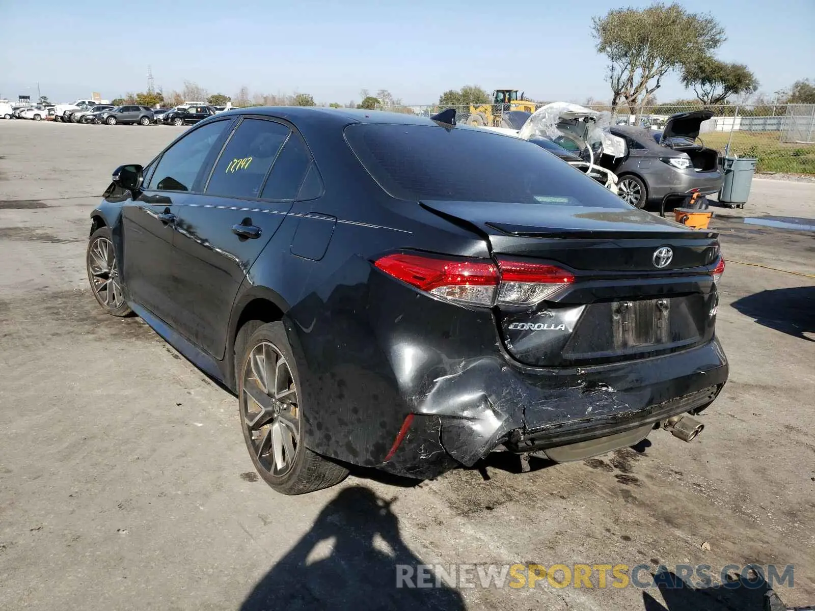 3 Photograph of a damaged car 5YFS4RCE6LP016898 TOYOTA COROLLA 2020