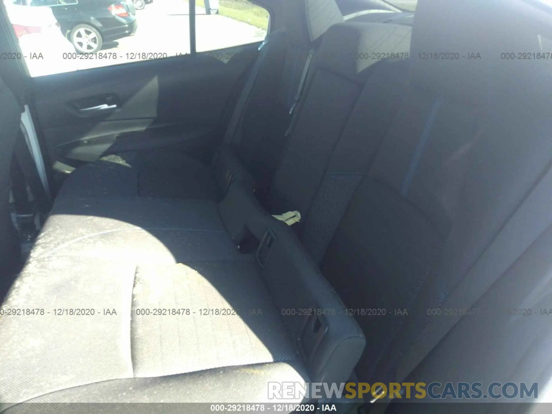 8 Photograph of a damaged car 5YFS4RCE6LP028291 TOYOTA COROLLA 2020