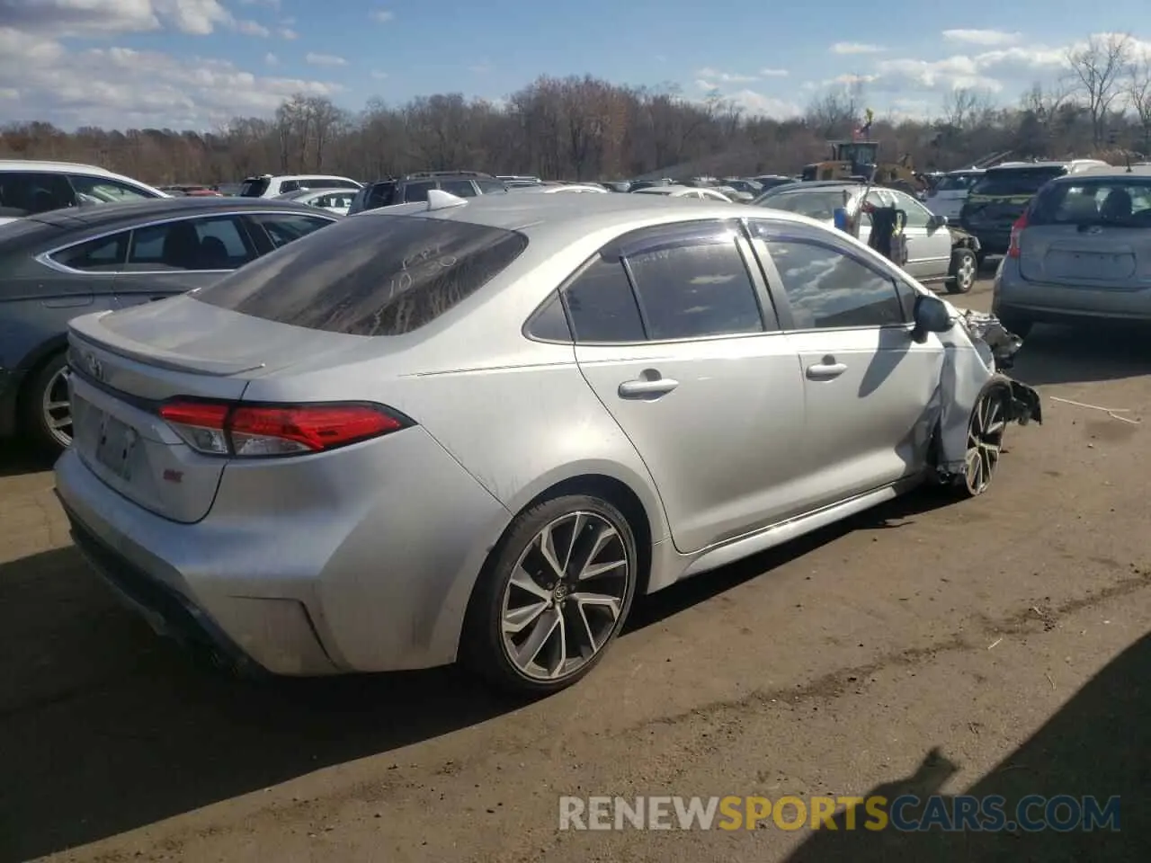 3 Фотография поврежденного автомобиля 5YFS4RCE6LP032955 TOYOTA COROLLA 2020
