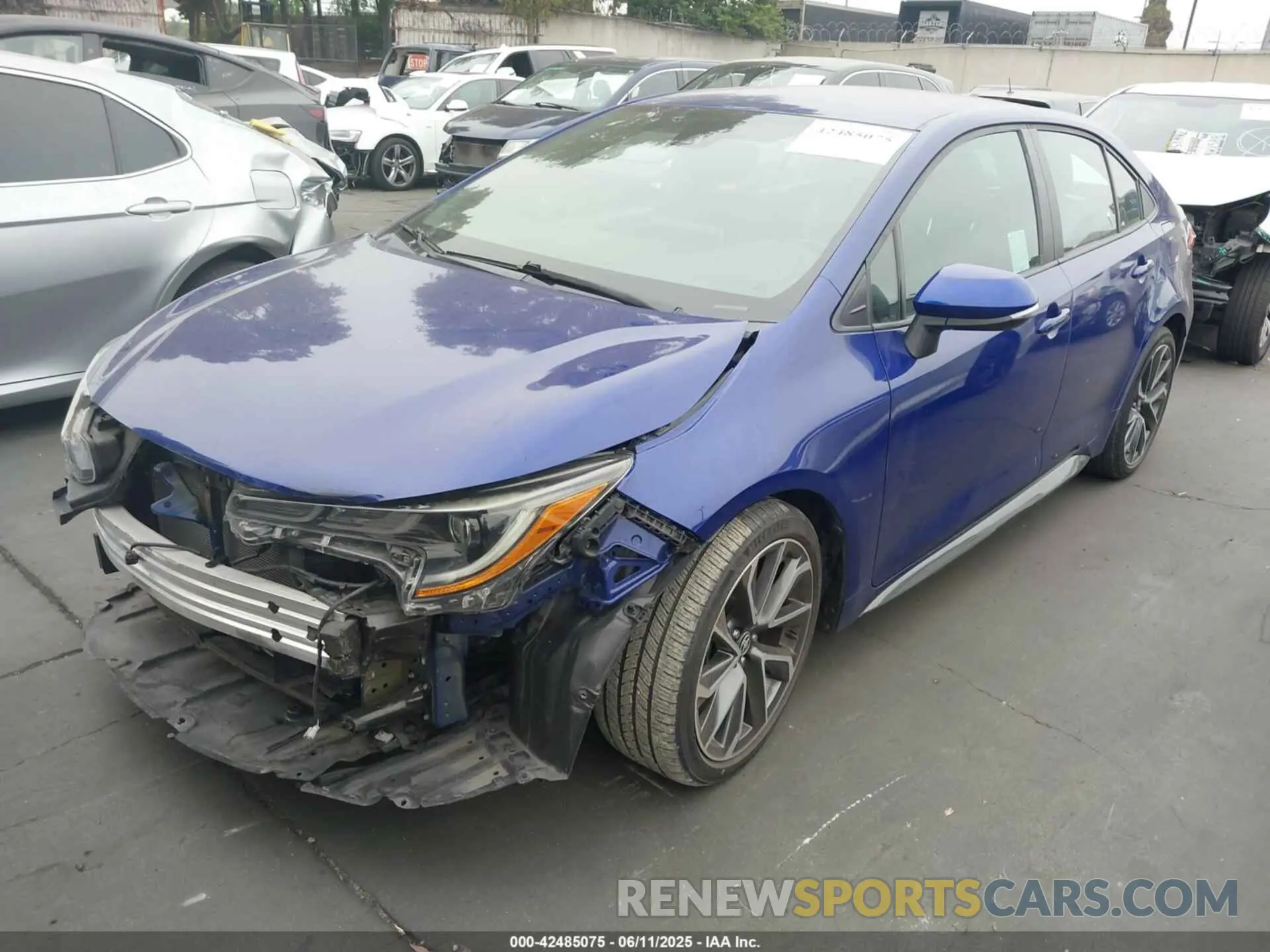 2 Photograph of a damaged car 5YFS4RCE6LP036648 TOYOTA COROLLA 2020