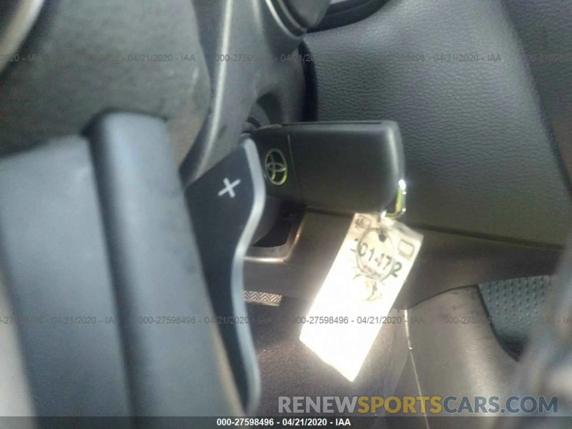11 Photograph of a damaged car 5YFS4RCE6LP037010 TOYOTA COROLLA 2020