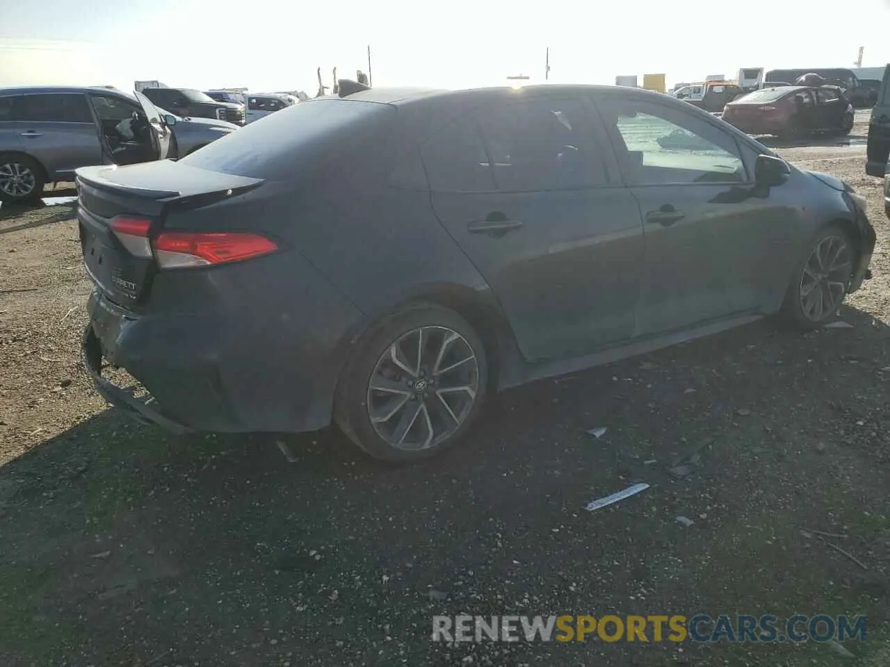 3 Photograph of a damaged car 5YFS4RCE6LP049075 TOYOTA COROLLA 2020