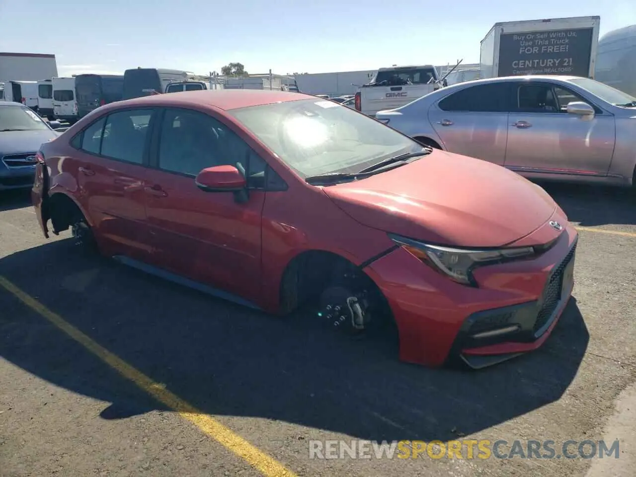 4 Photograph of a damaged car 5YFS4RCE6LP057645 TOYOTA COROLLA 2020