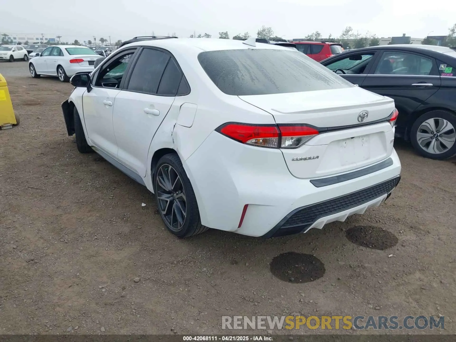 3 Фотография поврежденного автомобиля 5YFS4RCE7LP013783 TOYOTA COROLLA 2020