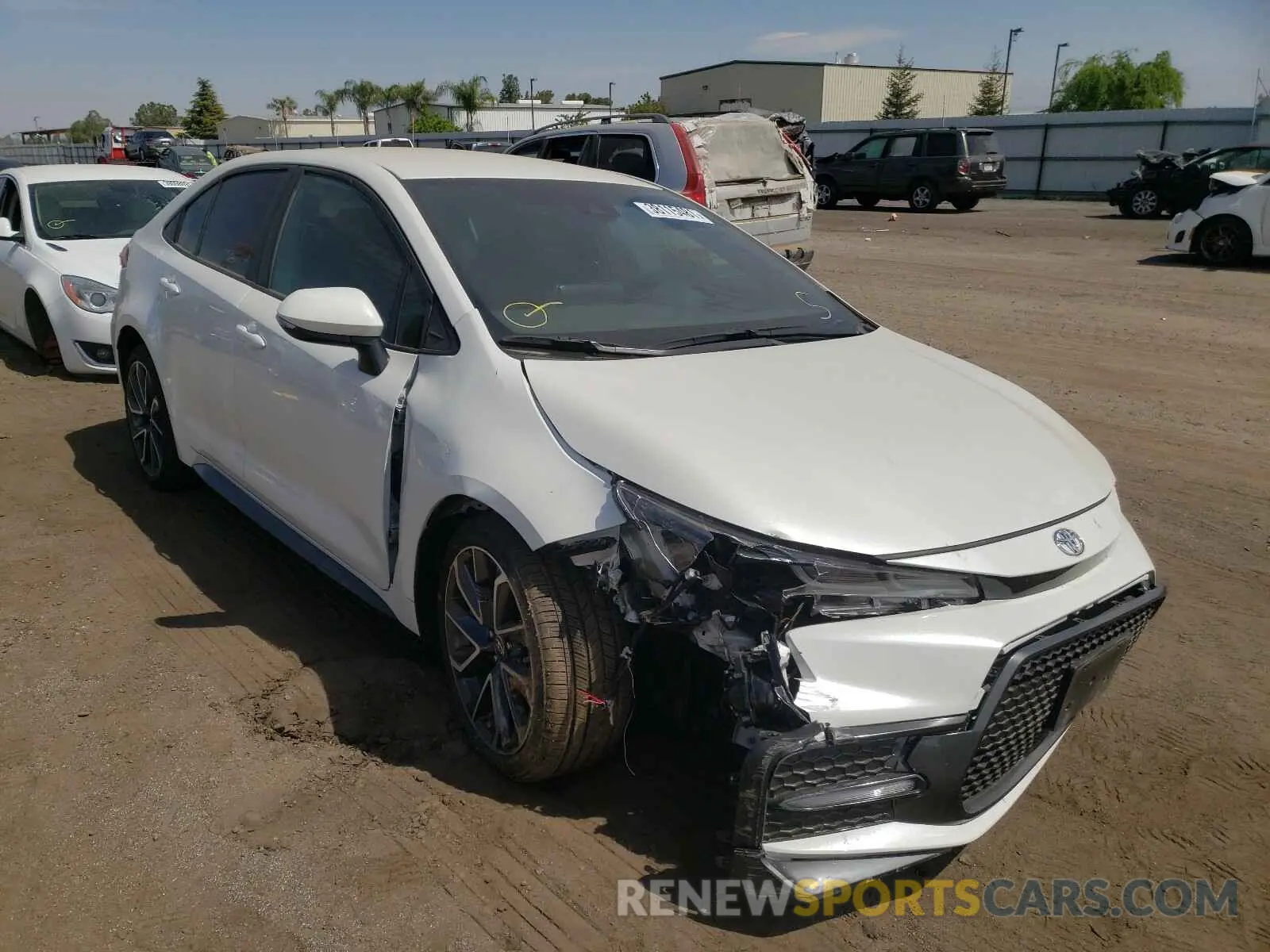 1 Photograph of a damaged car 5YFS4RCE7LP041616 TOYOTA COROLLA 2020