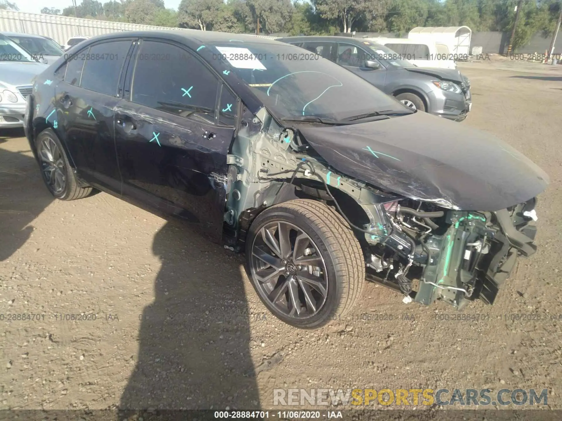 1 Photograph of a damaged car 5YFS4RCE7LP049604 TOYOTA COROLLA 2020