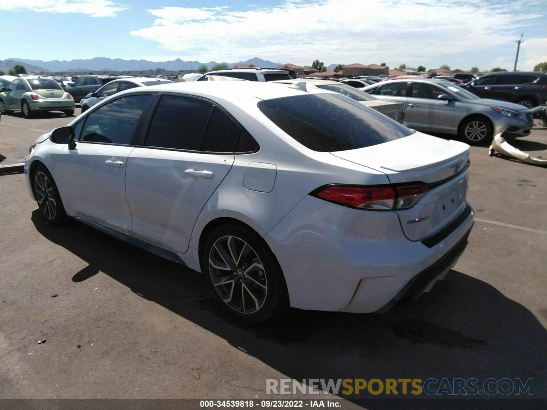 3 Фотография поврежденного автомобиля 5YFS4RCE7LP055080 TOYOTA COROLLA 2020
