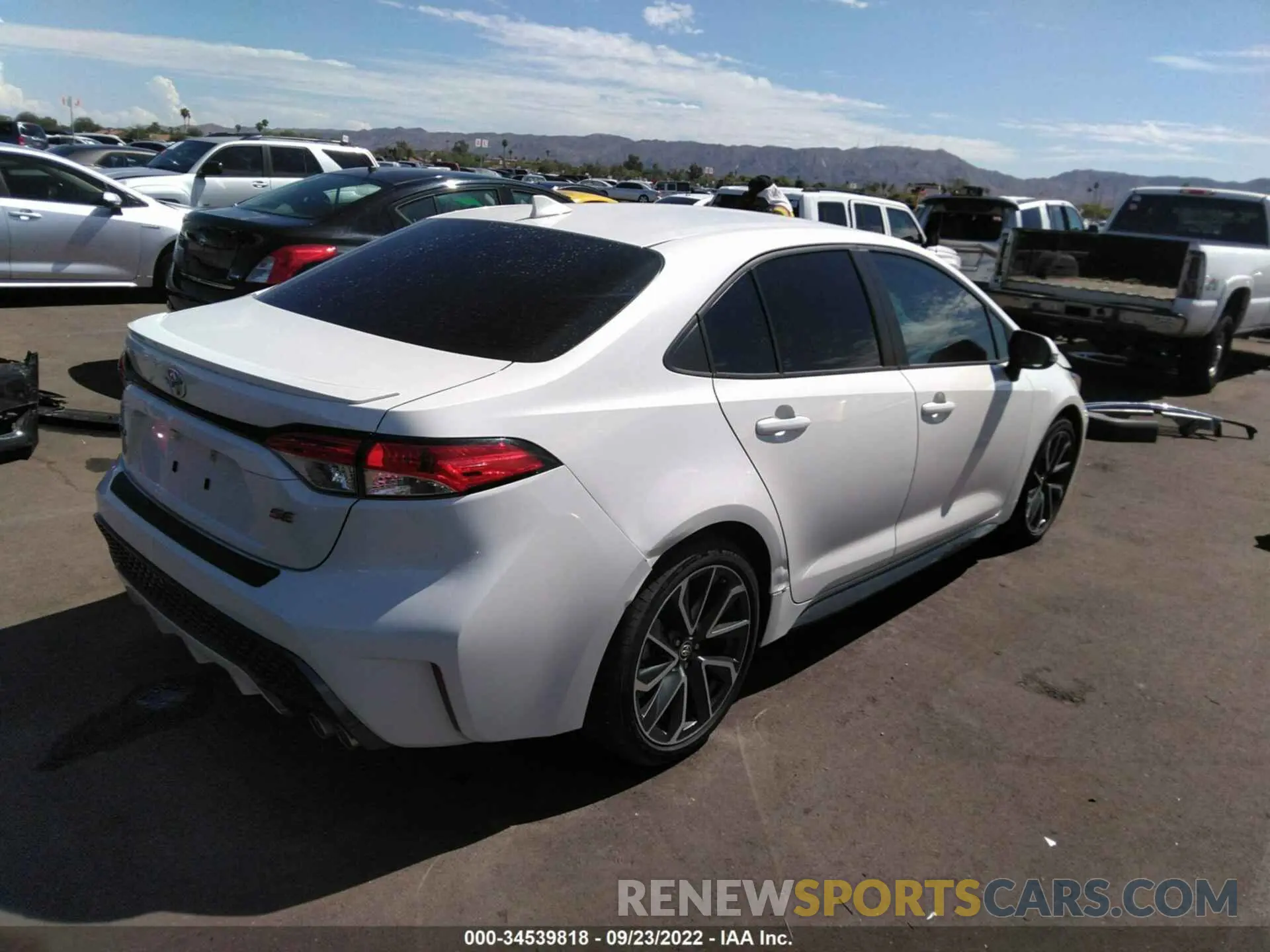 4 Фотография поврежденного автомобиля 5YFS4RCE7LP055080 TOYOTA COROLLA 2020