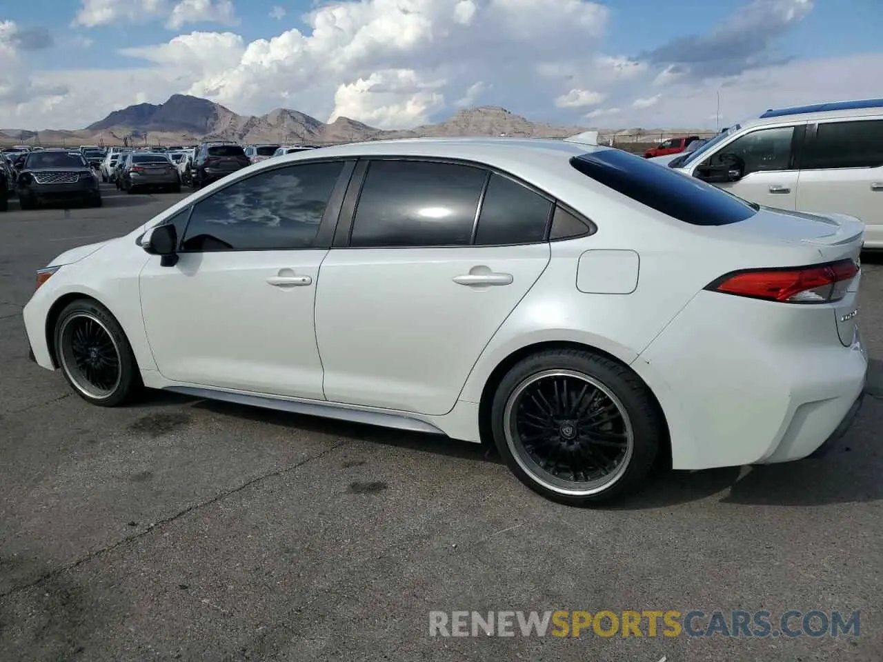 2 Фотография поврежденного автомобиля 5YFS4RCE7LP055502 TOYOTA COROLLA 2020