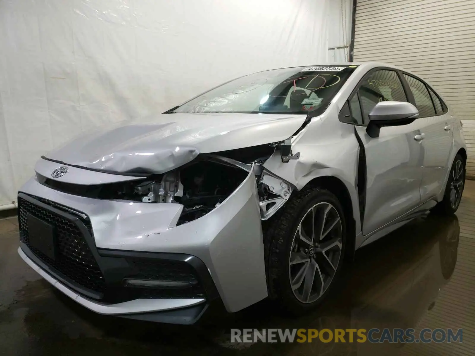 2 Photograph of a damaged car 5YFS4RCE8LP013159 TOYOTA COROLLA 2020
