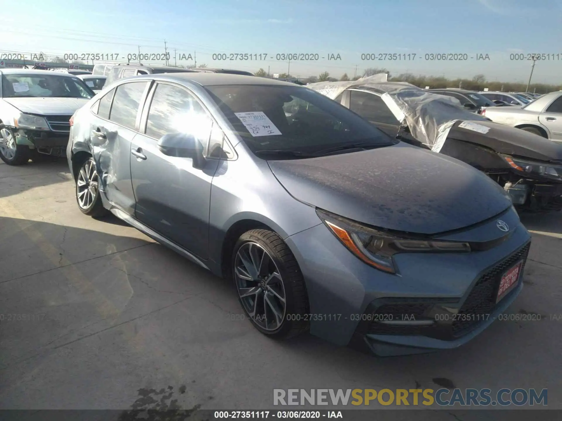 1 Photograph of a damaged car 5YFS4RCE8LP030429 TOYOTA COROLLA 2020