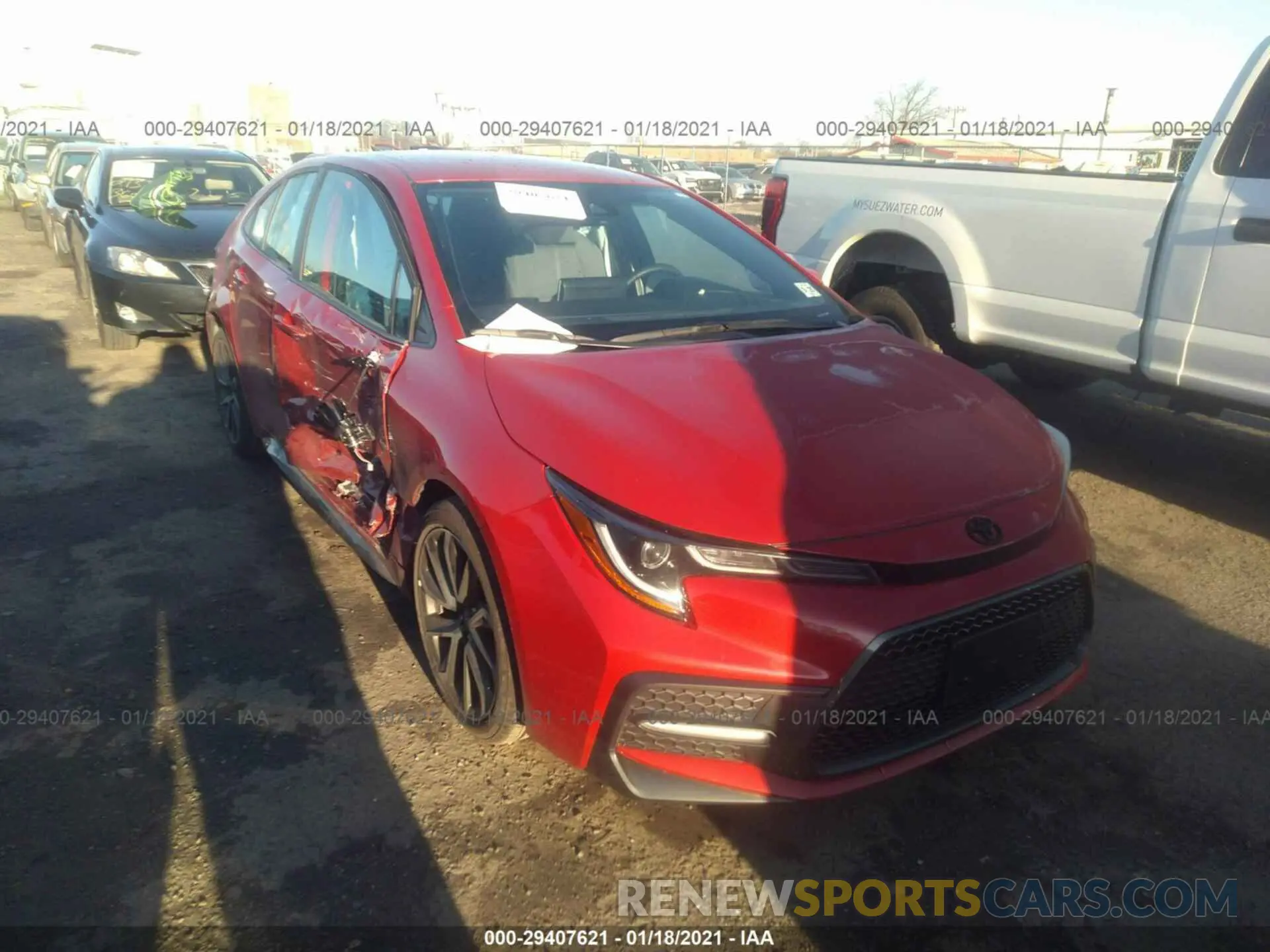 1 Photograph of a damaged car 5YFS4RCE8LP046856 TOYOTA COROLLA 2020