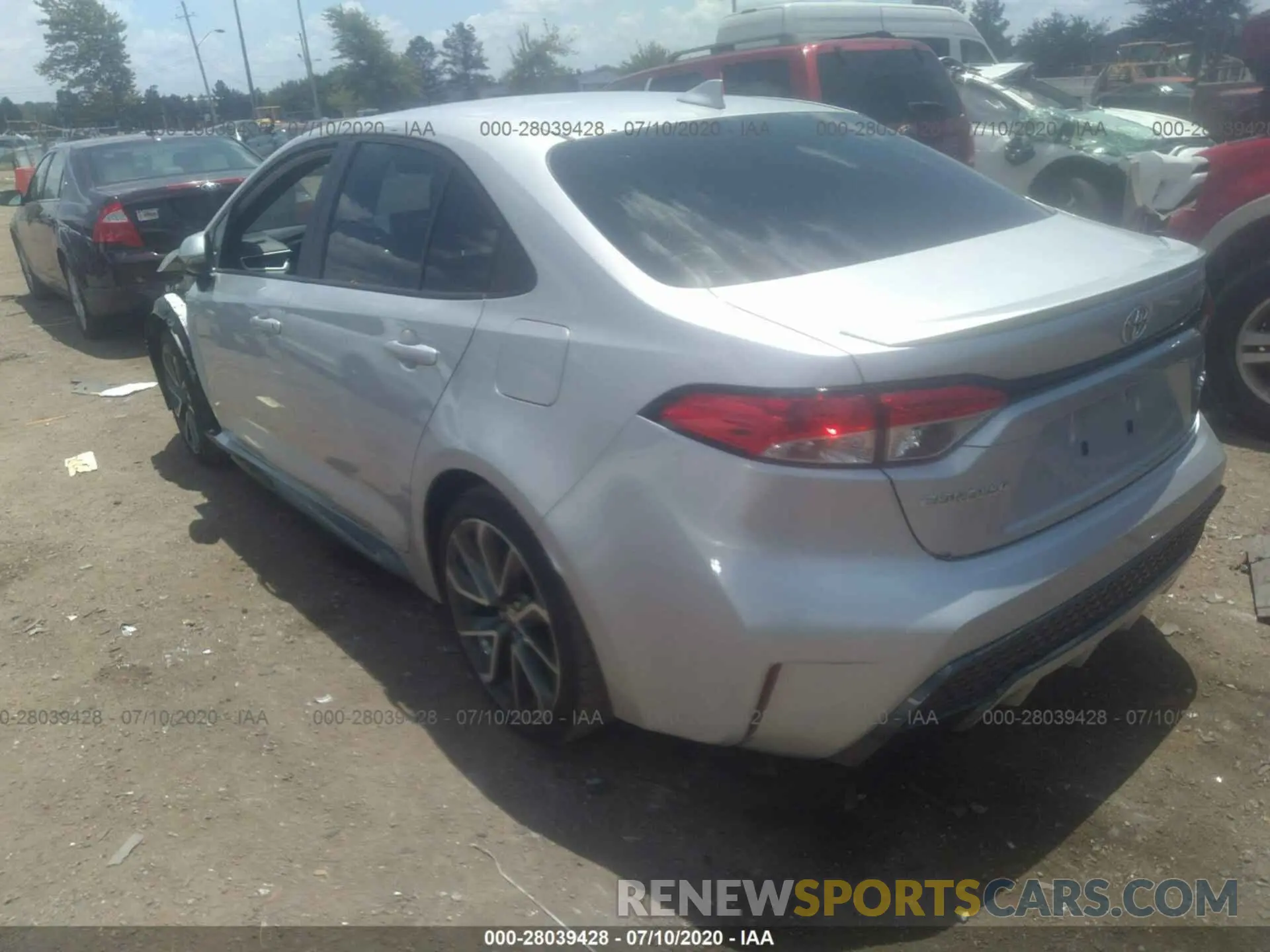 3 Photograph of a damaged car 5YFS4RCE9LP021545 TOYOTA COROLLA 2020
