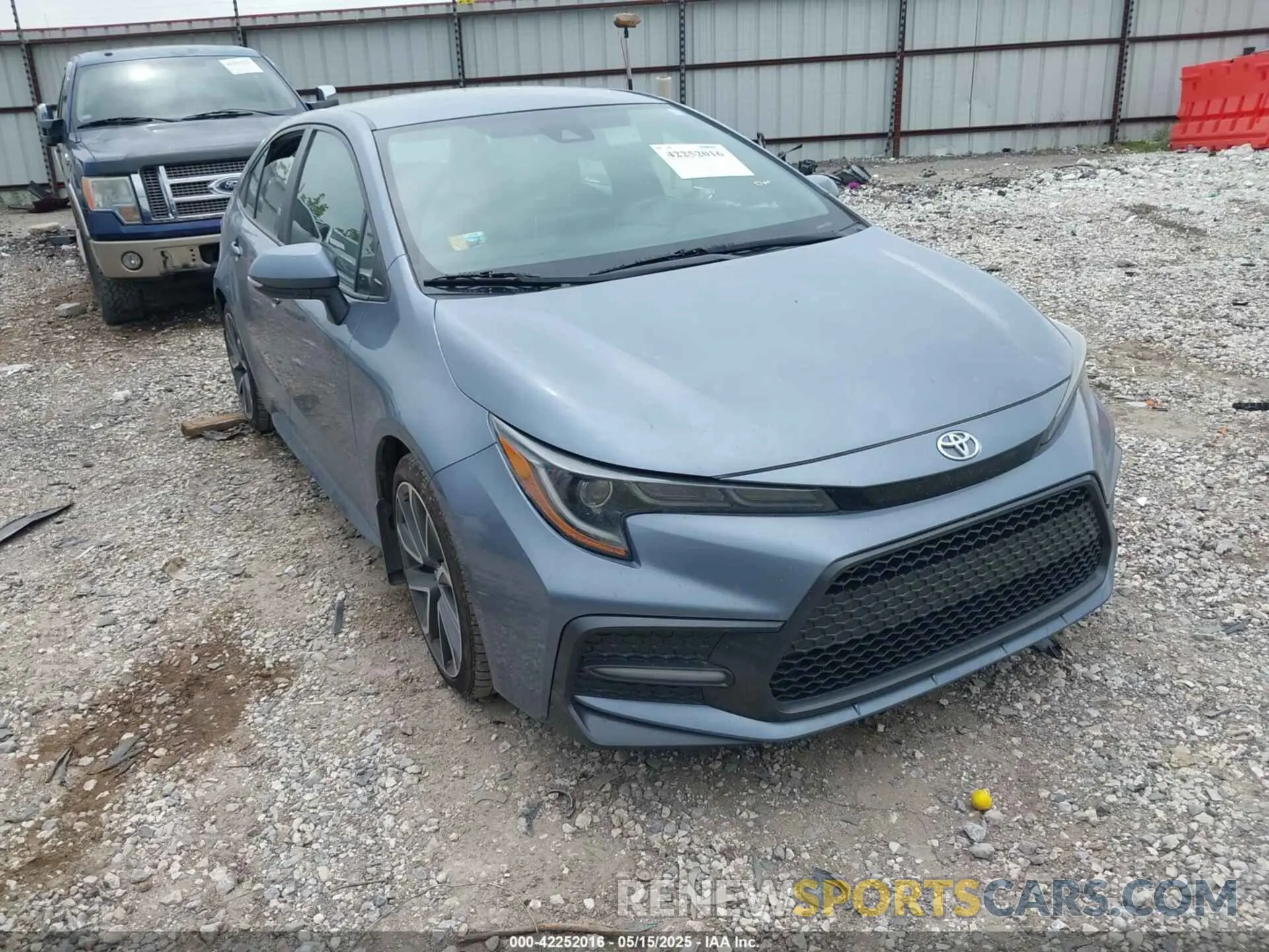 1 Фотография поврежденного автомобиля 5YFS4RCE9LP023215 TOYOTA COROLLA 2020