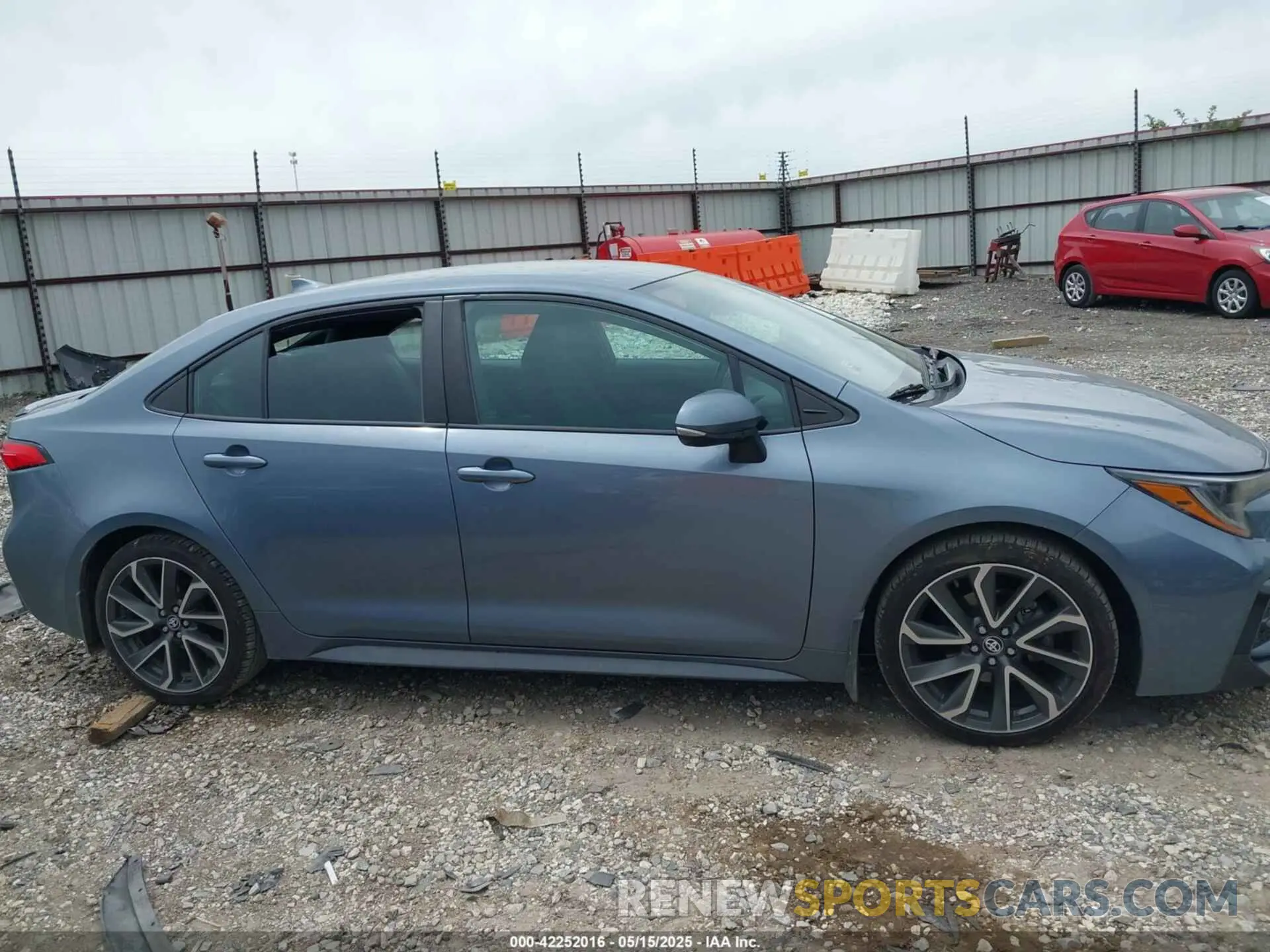 13 Фотография поврежденного автомобиля 5YFS4RCE9LP023215 TOYOTA COROLLA 2020