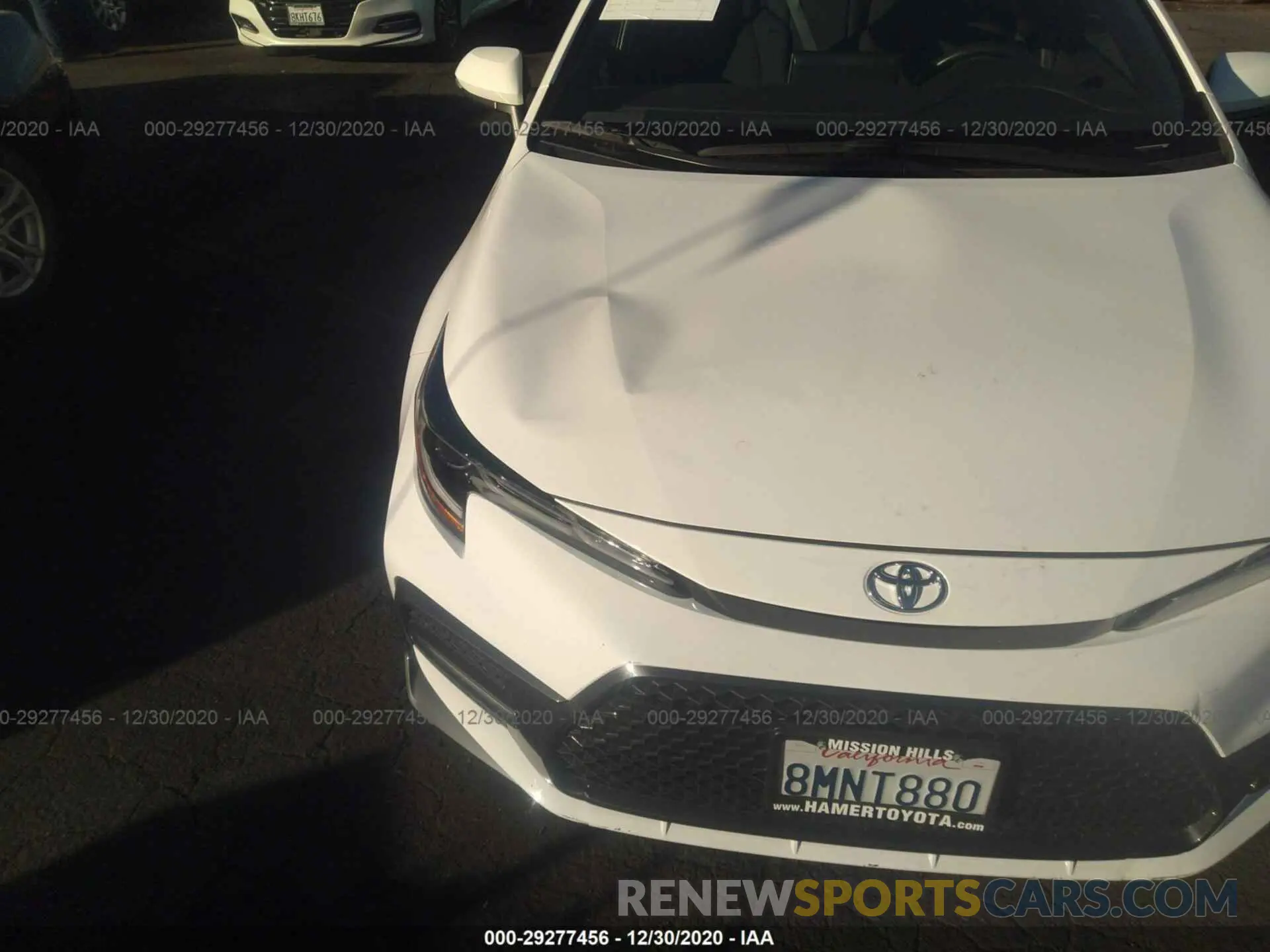 6 Photograph of a damaged car 5YFS4RCE9LP029712 TOYOTA COROLLA 2020