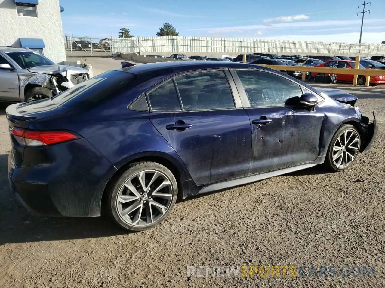 3 Photograph of a damaged car 5YFS4RCE9LP049331 TOYOTA COROLLA 2020