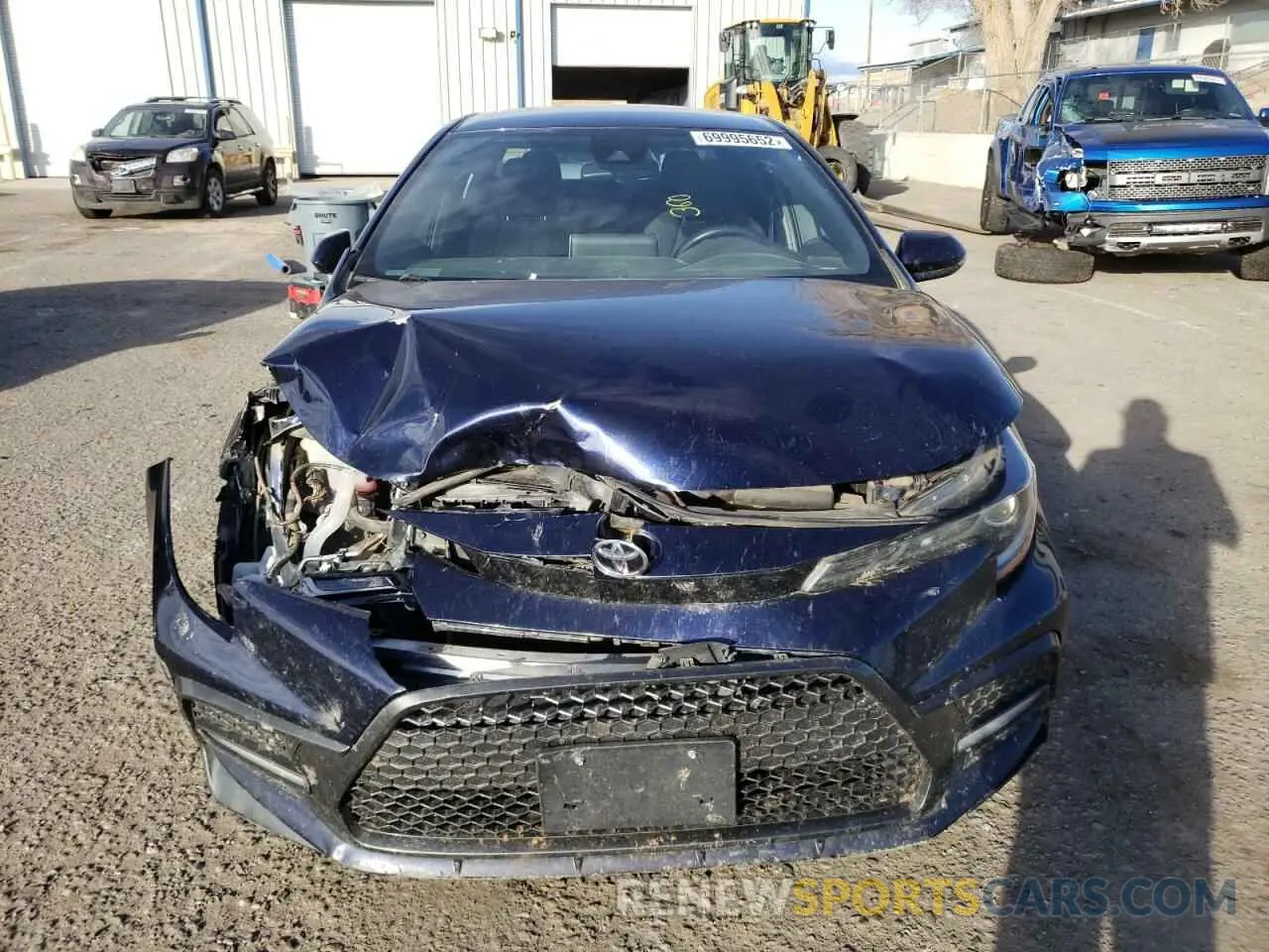 5 Photograph of a damaged car 5YFS4RCE9LP049331 TOYOTA COROLLA 2020