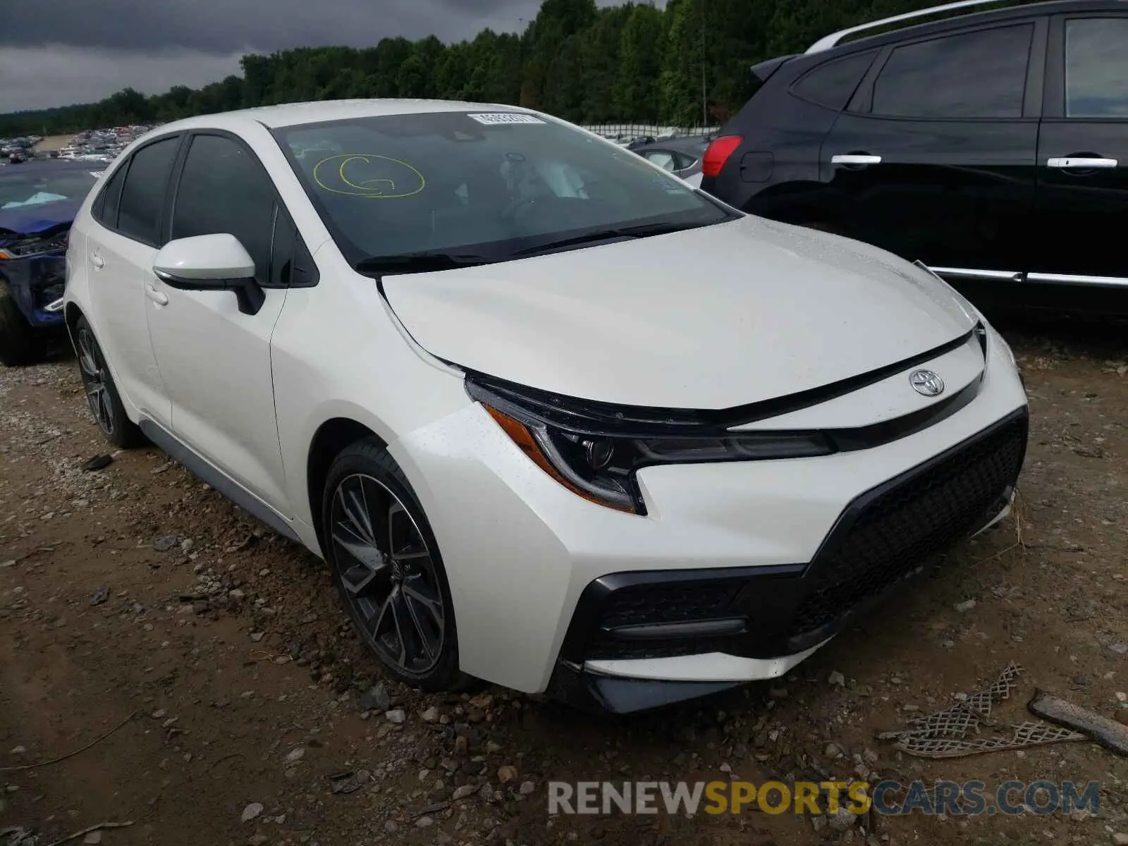 1 Photograph of a damaged car 5YFS4RCEXLP052982 TOYOTA COROLLA 2020