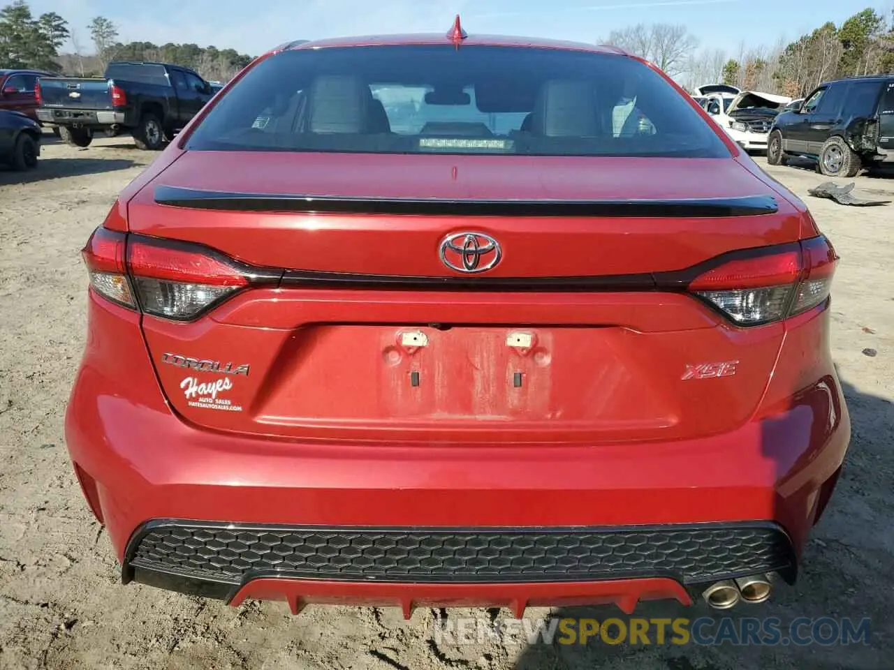 6 Photograph of a damaged car 5YFT4RCE1LP010396 TOYOTA COROLLA 2020